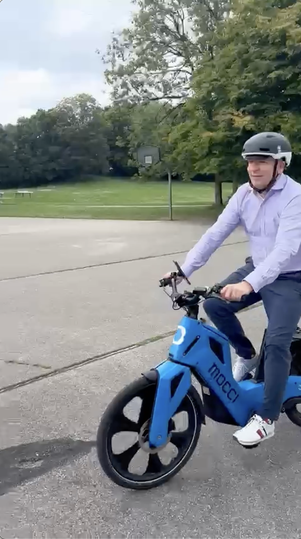 „Wir haben geheiratet“: VAERING beteiligt sich an mocci