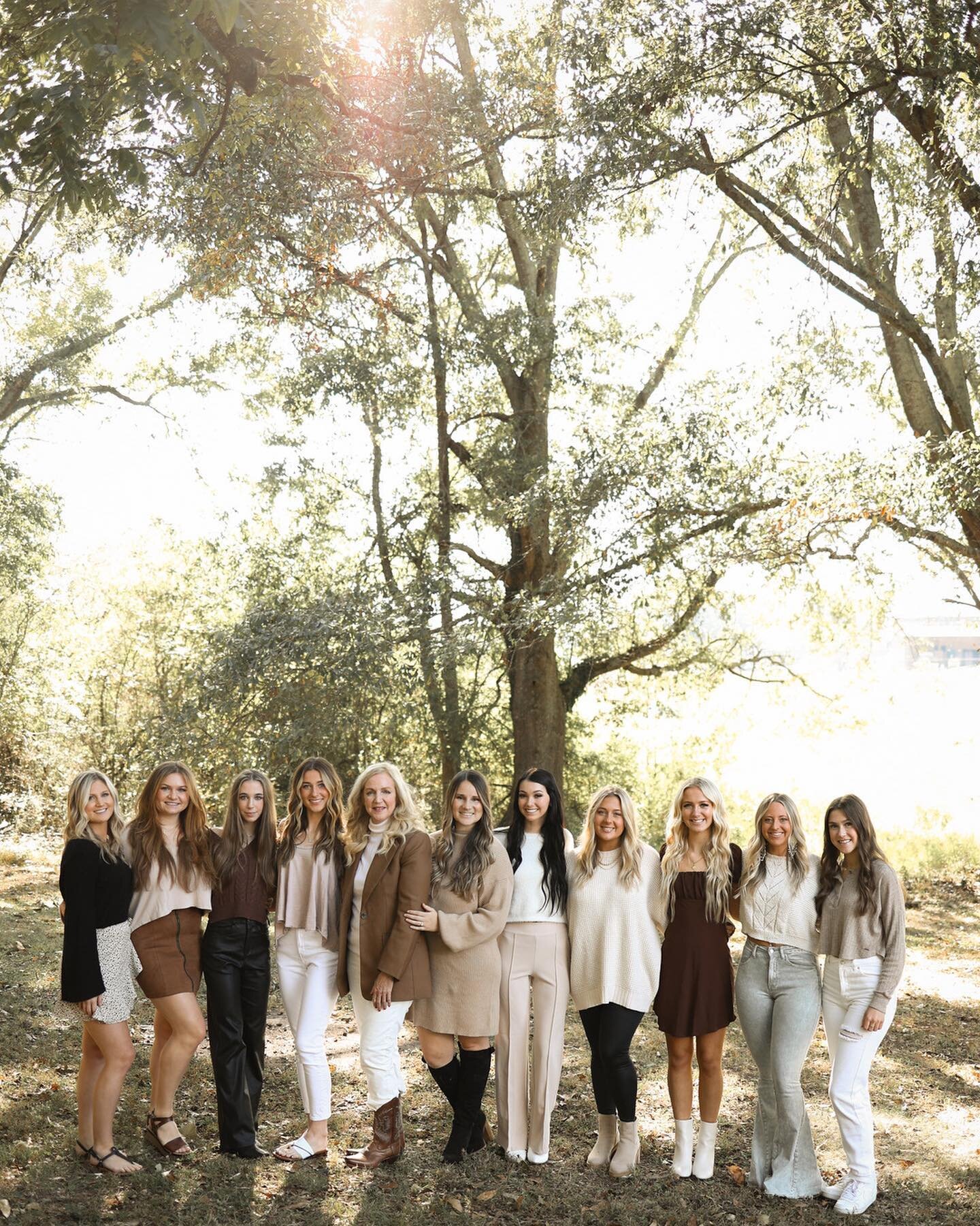 These girls are pretty incredible ✨

We are grateful for you! 💛