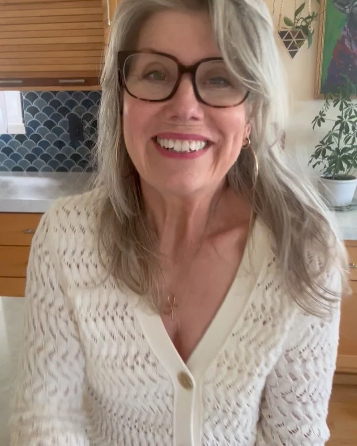 Happy Solar Eclipse Day! A little story about thoughts, creativity, a new pot, and manifesting in auspicious times. 

#centralcoast #california #pottery #refineyourmagic #heartcentered