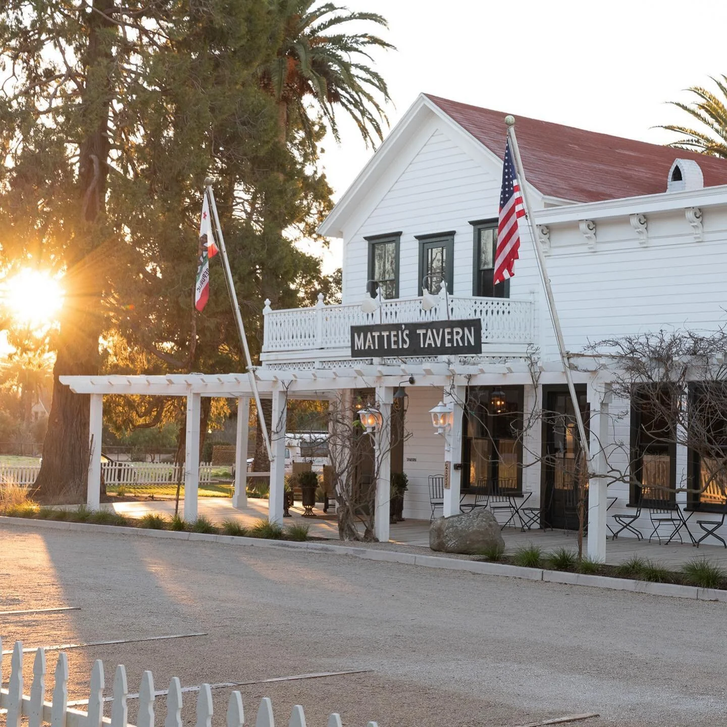 It gave me great pleasure to be able to experience the re-designed Mattei&rsquo;s Tavern from the Auberge Resorts Collection and have the opportunity to share my experience with @sblifeandstyle .

Chef Rhoda&nbsp;Magbitang (@rockyrhodakill ) develope