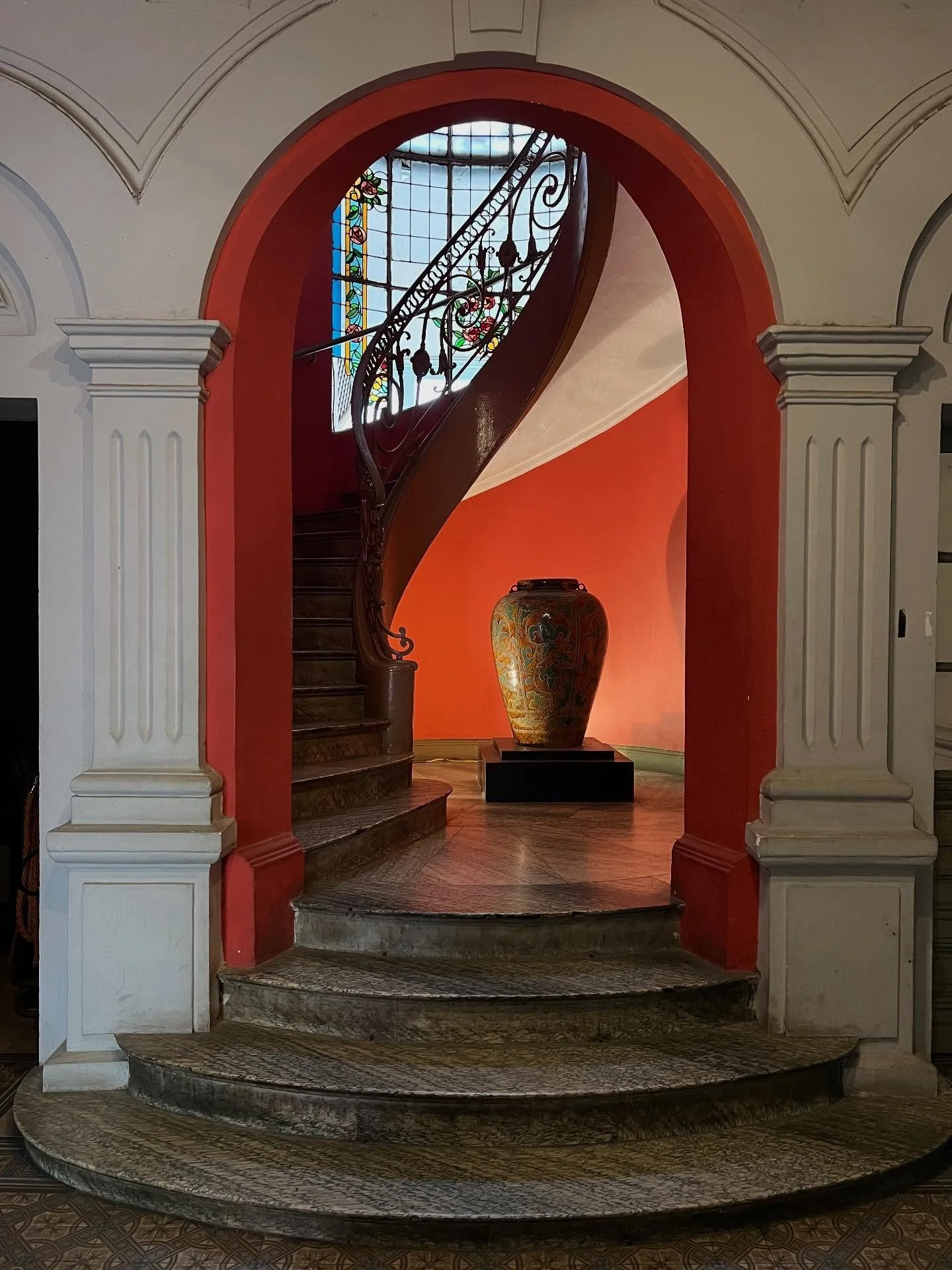 Highlights from the last two and a half weeks of exploring Vietnam from the bottom to the top and back again🇻🇳 ❤️I first visited when I was 15 on a school trip, then 18 with my mum, so coming back 15 years later to see how much this amazing country