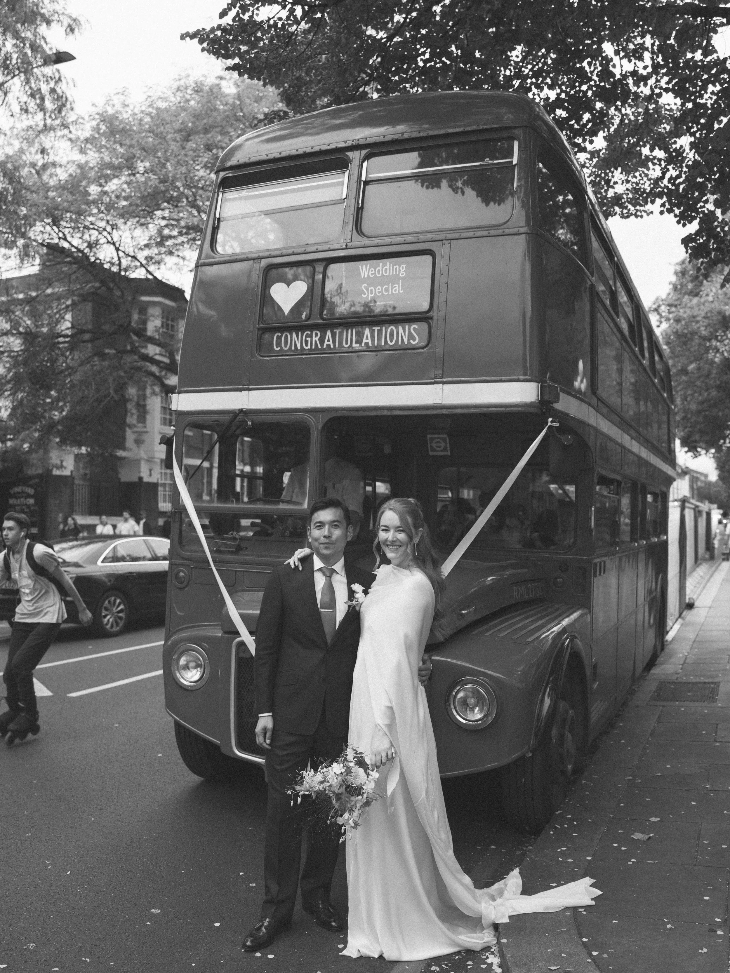 The Wedding, Part Two🧧 

📸 by @joy_by_ash, dress by @cortanabrides, lion dancers from @ksk_uk, reception at our favourite @coinlaundryem 🥂
