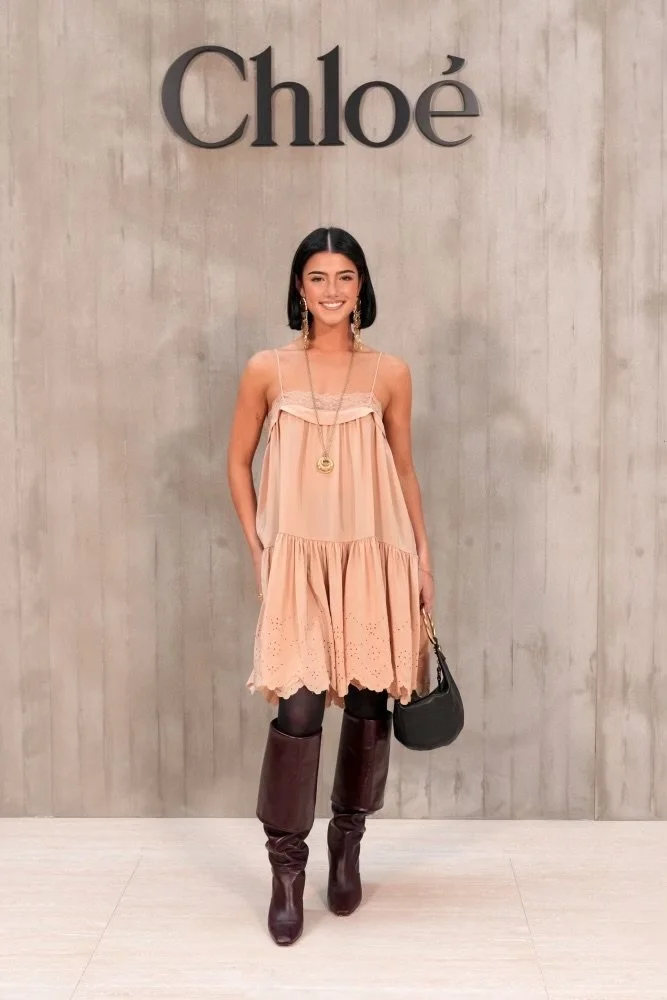Chloe Show