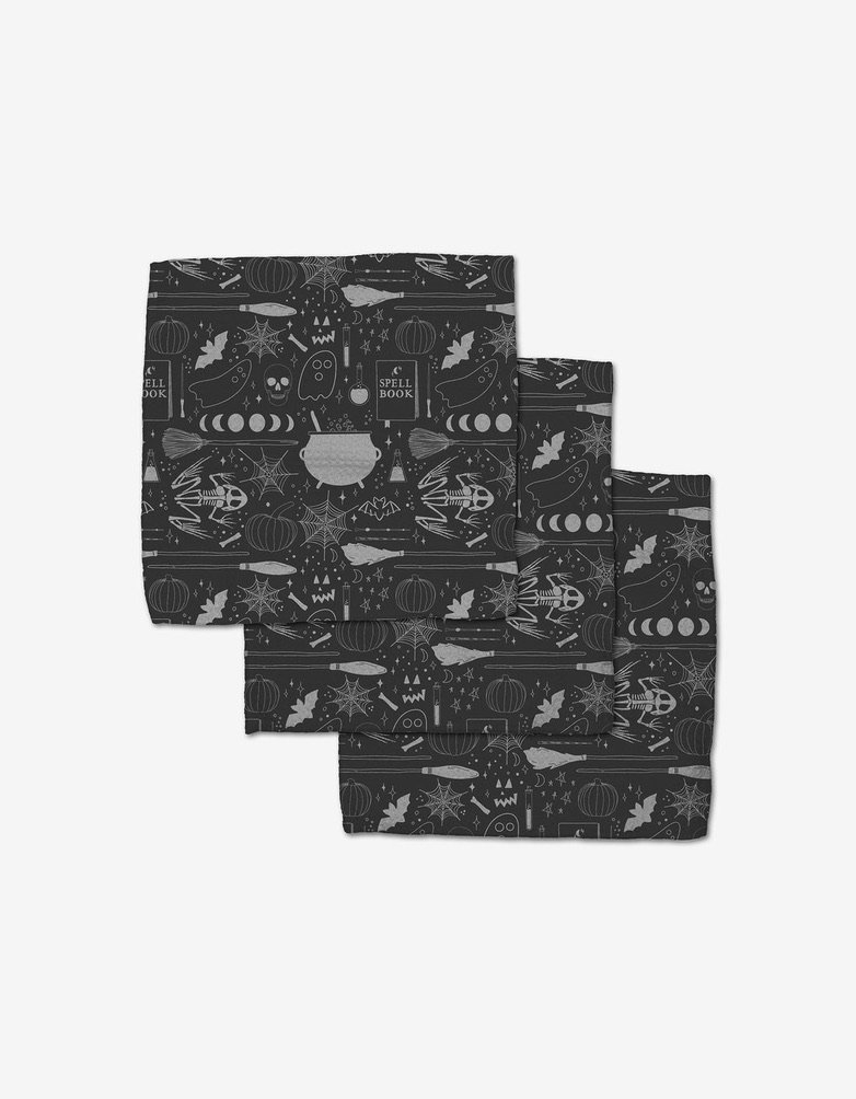 Geometry House dish cloth set with Halloween pattern