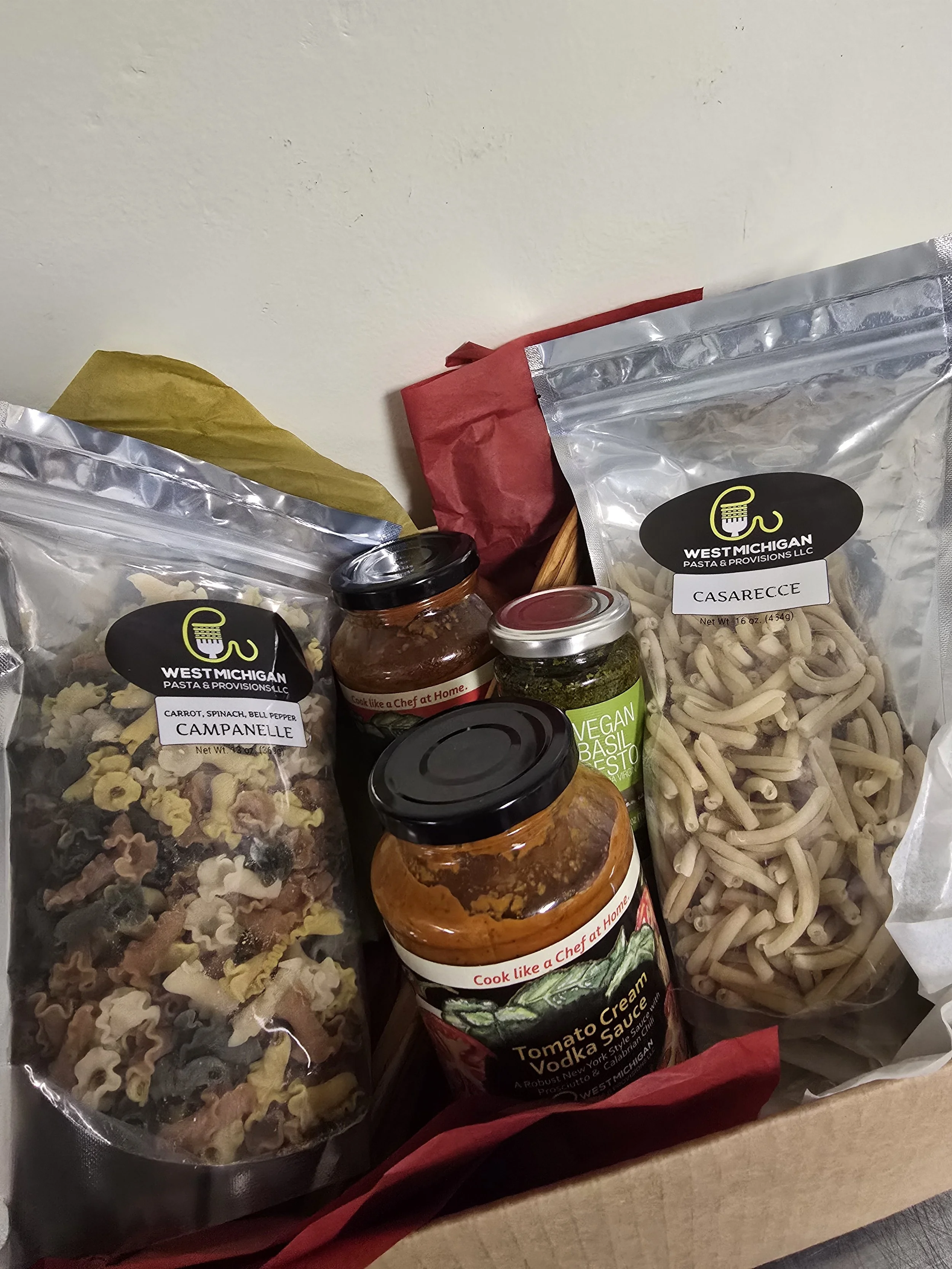 Pasta Lover's Gift Box (Valentine's Day Special)