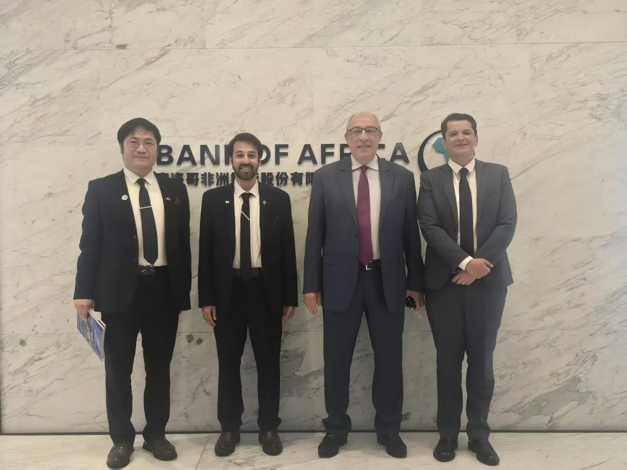 mmexport1784550310369.jpg