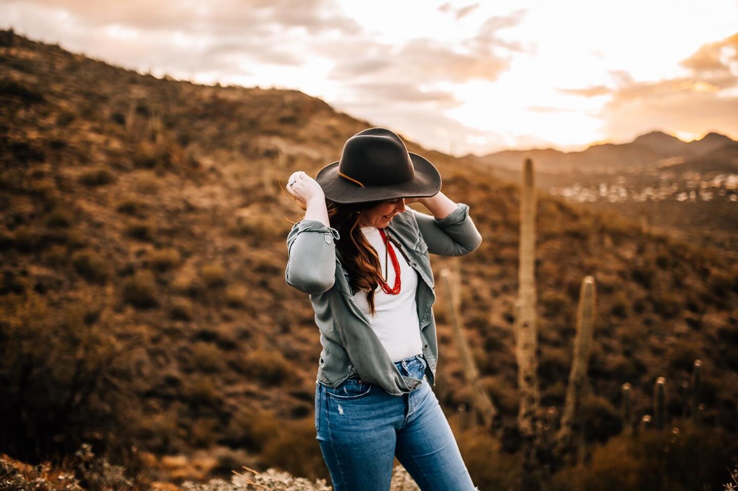 We are headed to the Arizona tomorrow for 8 days of mountain biking, hiking, rock shopping, and adventuring in the Southwest!  Ready to soak up some desert weather before settling back into a hopefully very snowy winter at home. (Any Sedona or Flagst