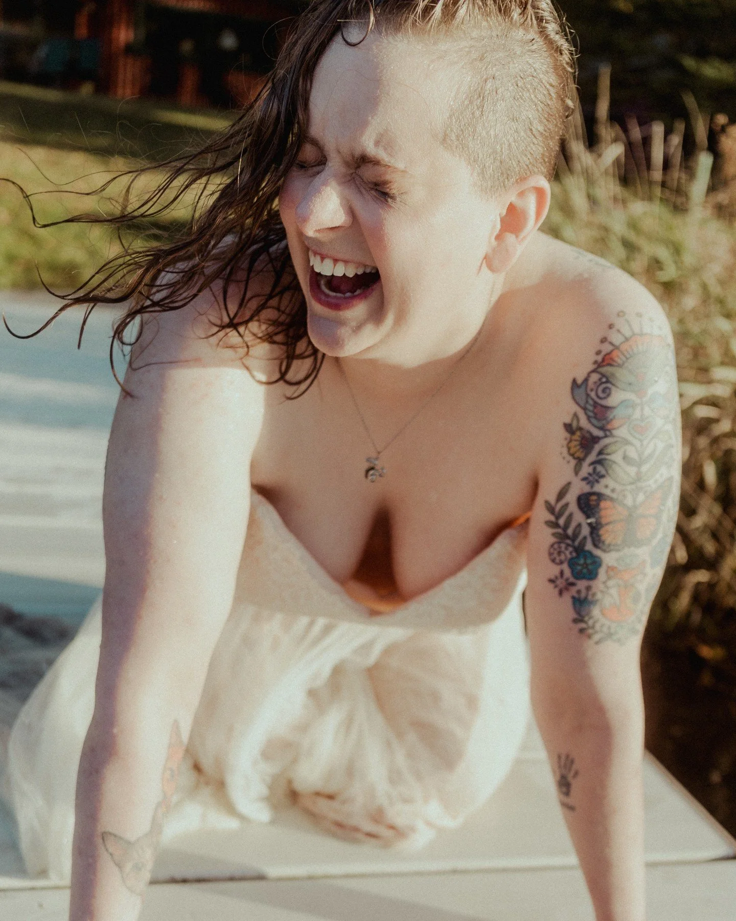 𝗧𝗵𝗲 𝗷𝗼𝘆 𝗼𝗳 𝗹𝗲𝘁𝘁𝗶𝗻𝗴 𝗴𝗼.... 
Letting go of other people's expectations, letting go of shame and giving past you grace for surviving as best they could, letting go of &quot;shoulds&quot; and focusing on what's 𝘢𝘤𝘵𝘶𝘢𝘭𝘭𝘺 best for 