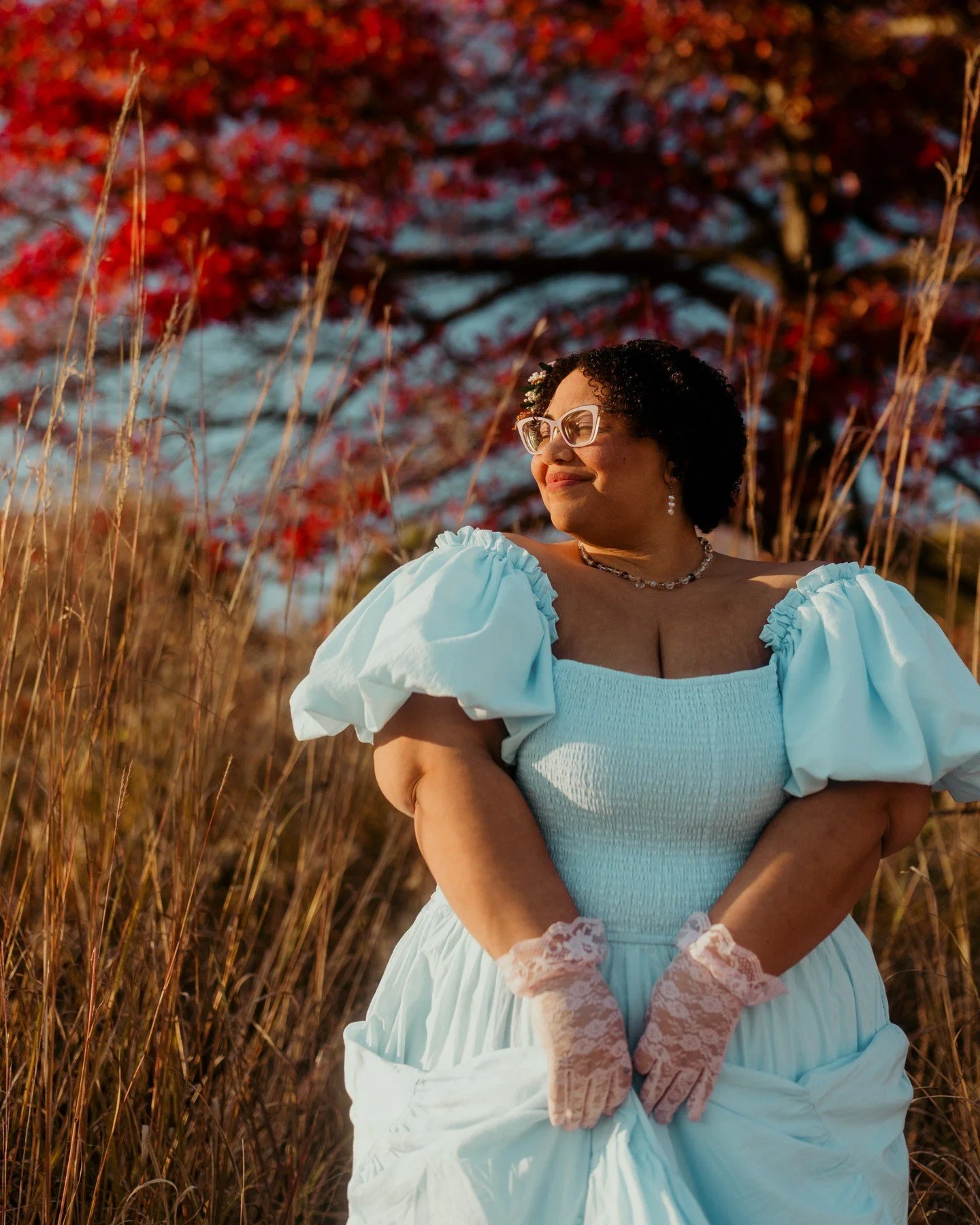 𝗜𝗻𝗳𝗼𝗿𝗺𝗮𝗹 𝗽𝗼𝗹𝗹 𝘁𝗶𝗺𝗲! Legit question, if I were to offer Princess sessions that included a JessaKae or Selkie dress of your choice (they both offer true-to-size XS to 6X), is this something you'd be interested in? These would be open to