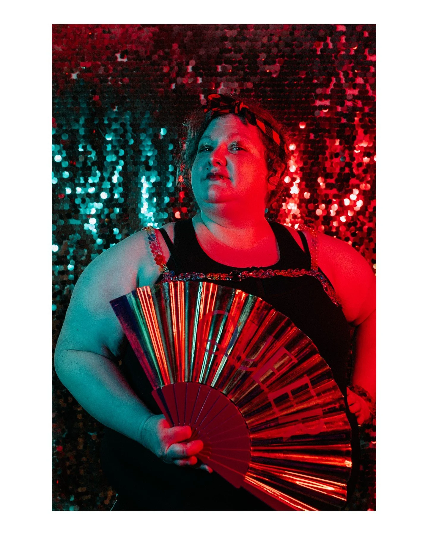 I'm so f*cking grateful to every one of you who follows me here! There are a ton of boudoir (and even empowerment) accounts out there, but you're here with me, loving my work and cheering me, and that makes you ✨ special ✨! And while I see you loving