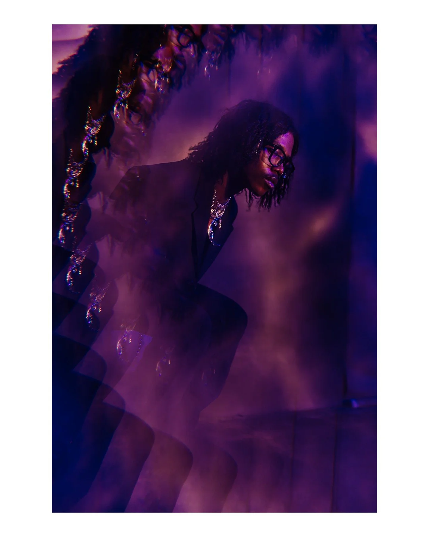 I could not possibly say why, but when I look at this picture, I think of the song "Set Adrift on Memory Bliss" by P.M. Dawn. What song does this pic make YOU think of? Tell me in the comments! 
.
.
.
.
.
.
 - Model: 
 - Nayshun: @777nayshu