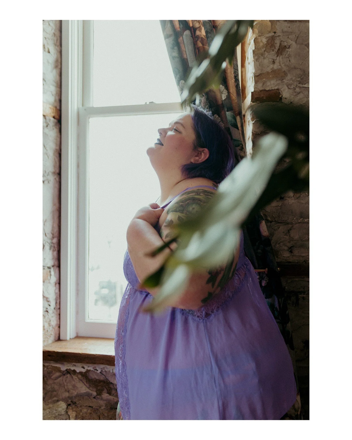 ✨ Who benefits from you hating your body? ✨ Not you, that&rsquo;s for damn sure. We receive so many messages on any given day about how not enough we are, that it&rsquo;s so easy and understandable to start believing them, even unconsciously. Those m