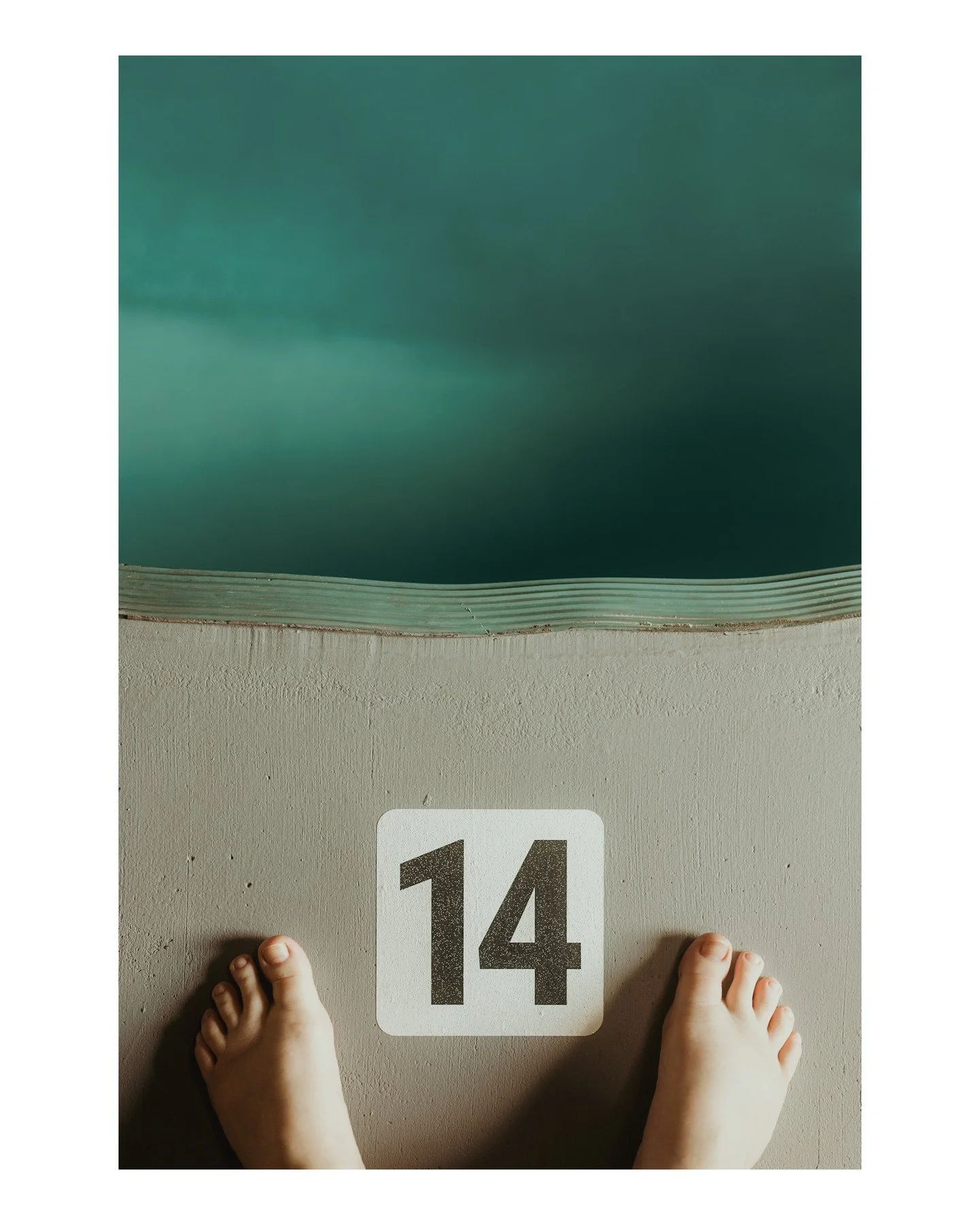 Water minis coming soooooooooooooooon! I want to take advantage of this hot AF weather, and help you cool off with a water mini session! Stay tuned for details and comments 💦 if you're excited! 
.
.
.
.
[Image Description: A photo of Sam's feet next