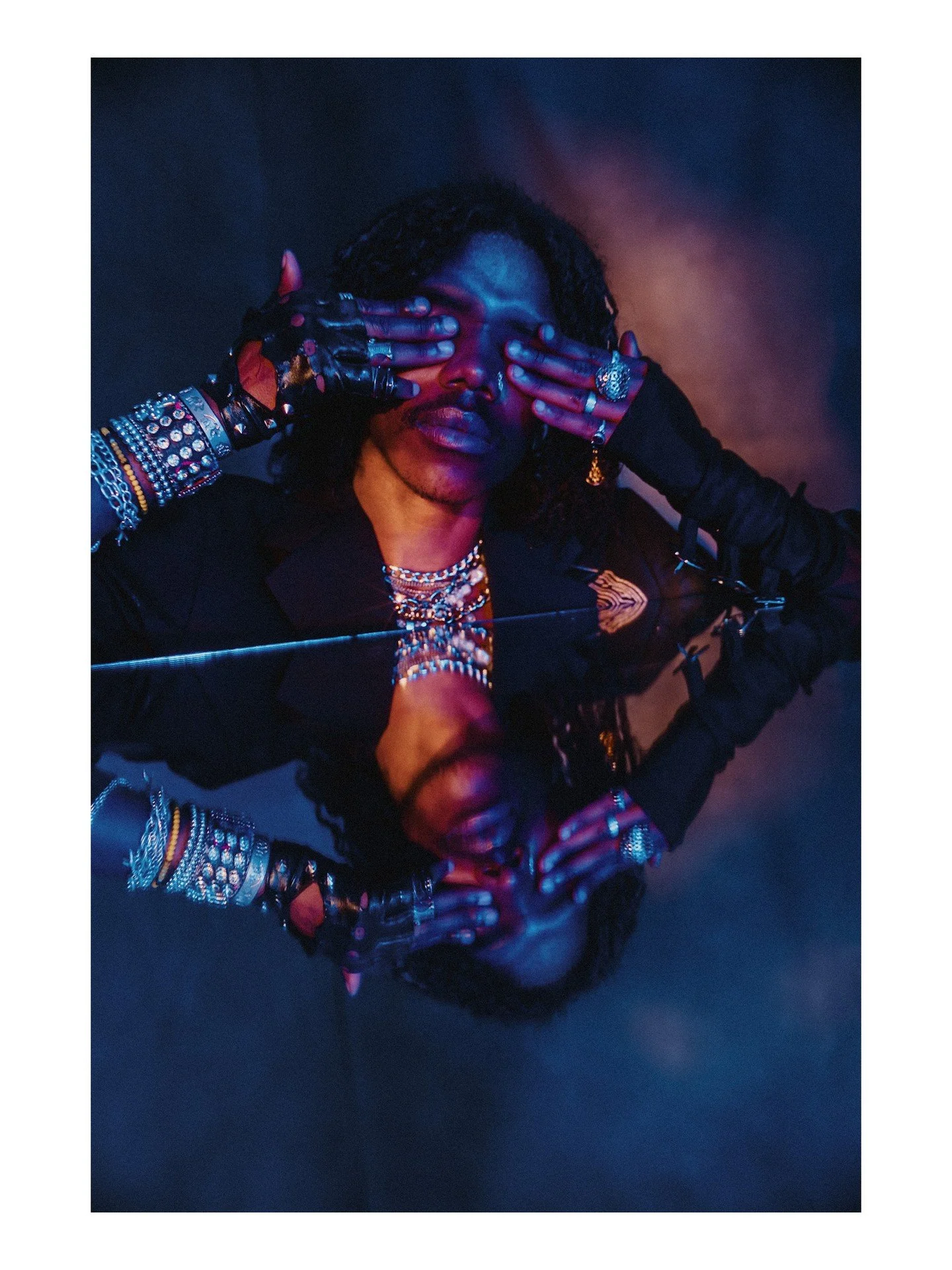 What do you want to explore in your session? Traditionally sexy vibes are totally cool and all, but if you want to go deeper, what does that look like for you? Do you want to process some rage? Do you want to explore the concept of loneliness or grie