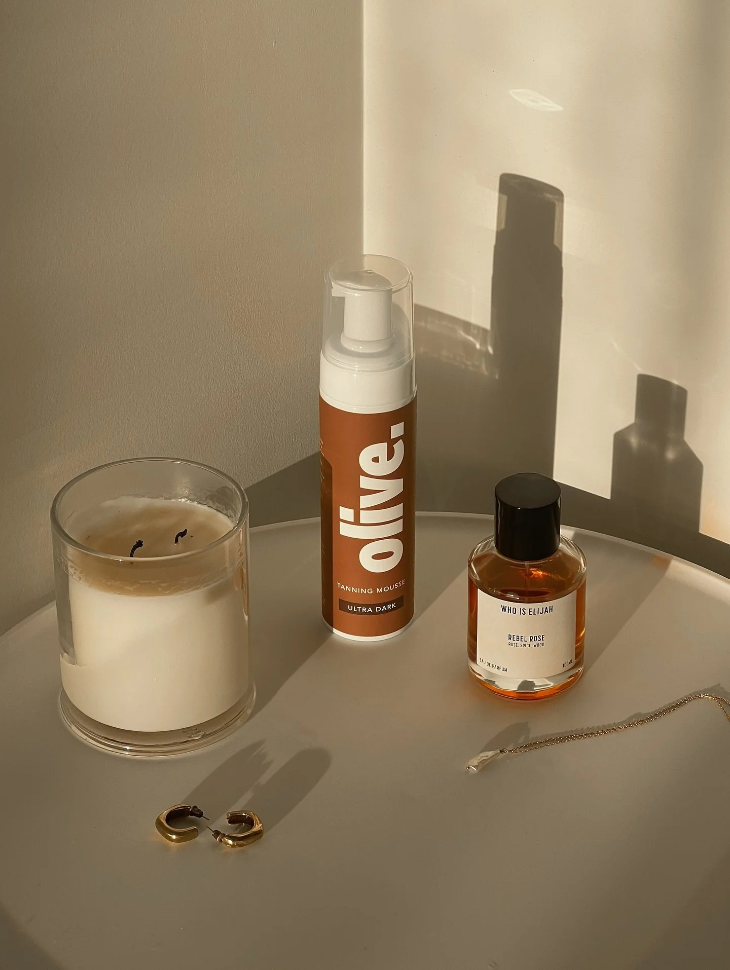 Golden hour in summer makes us feel a certain way 🍯🫦