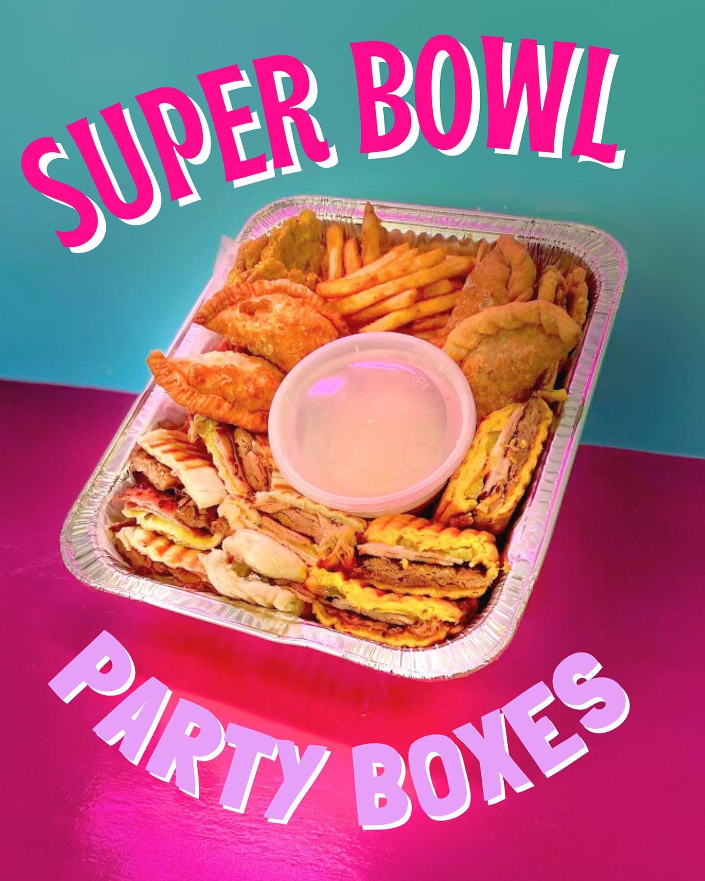 SUPER BOWL PARTY BOXES!

🏈&nbsp;4-5 Person Box $45

🏈&nbsp;7-8 Person Box $70

Go to our website and fill out the catering form to order!!

#savannaheatz #savannaheats #savannahcoffee #savannahbreakfast #savannahlunch #savannahga #visitsavannah #wh