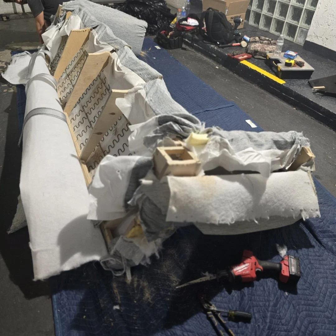 Expert sofa moving and reassembly service in South Florida