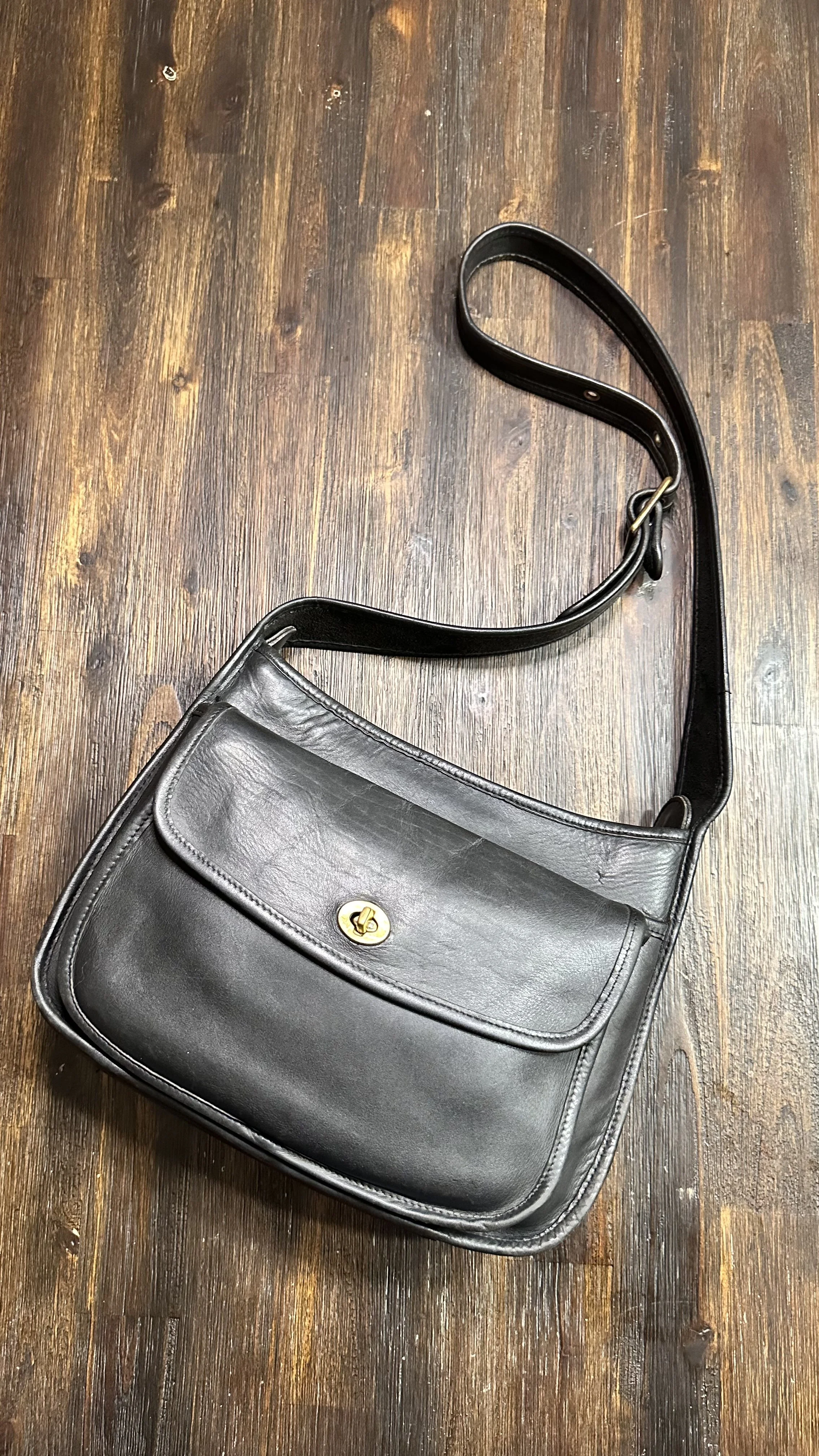 1990's Vintage Coach Taft Shoulder Bag9980 