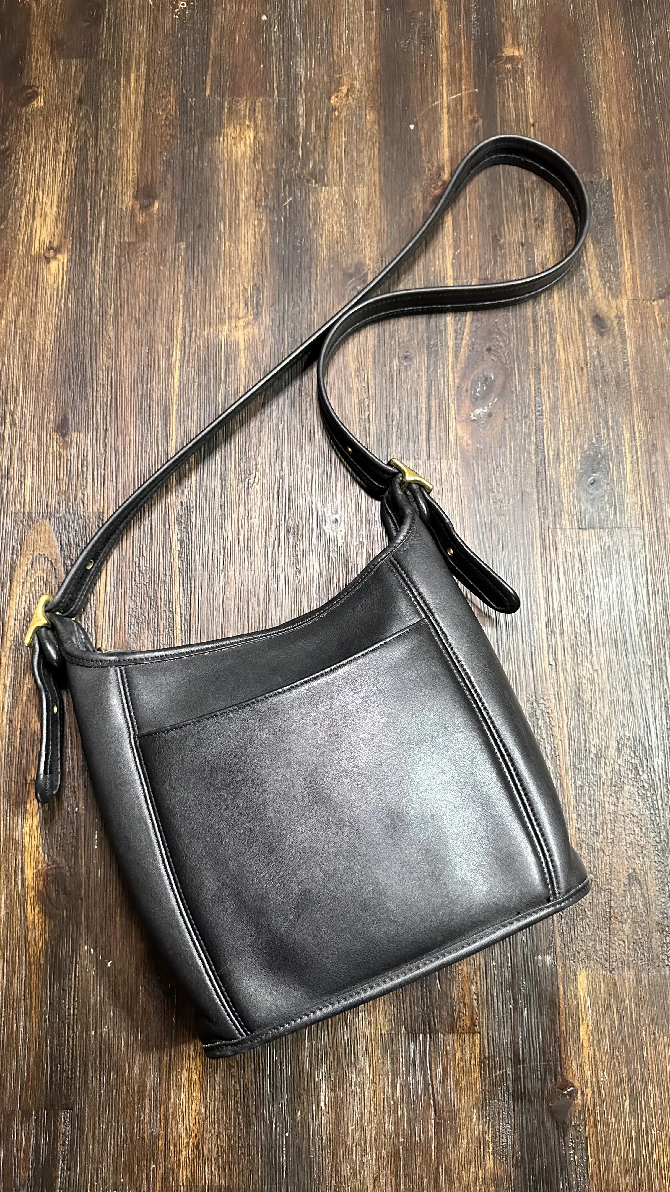 1990's Vintage Coach Slim Duffle 9816 