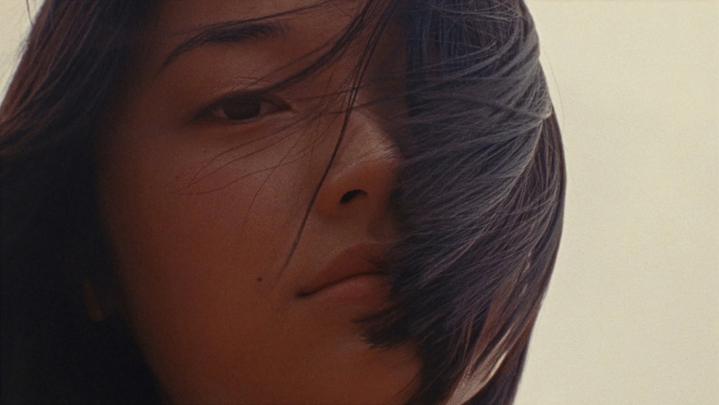 Review: ‘zi’ is a fascinating if floundering experiment