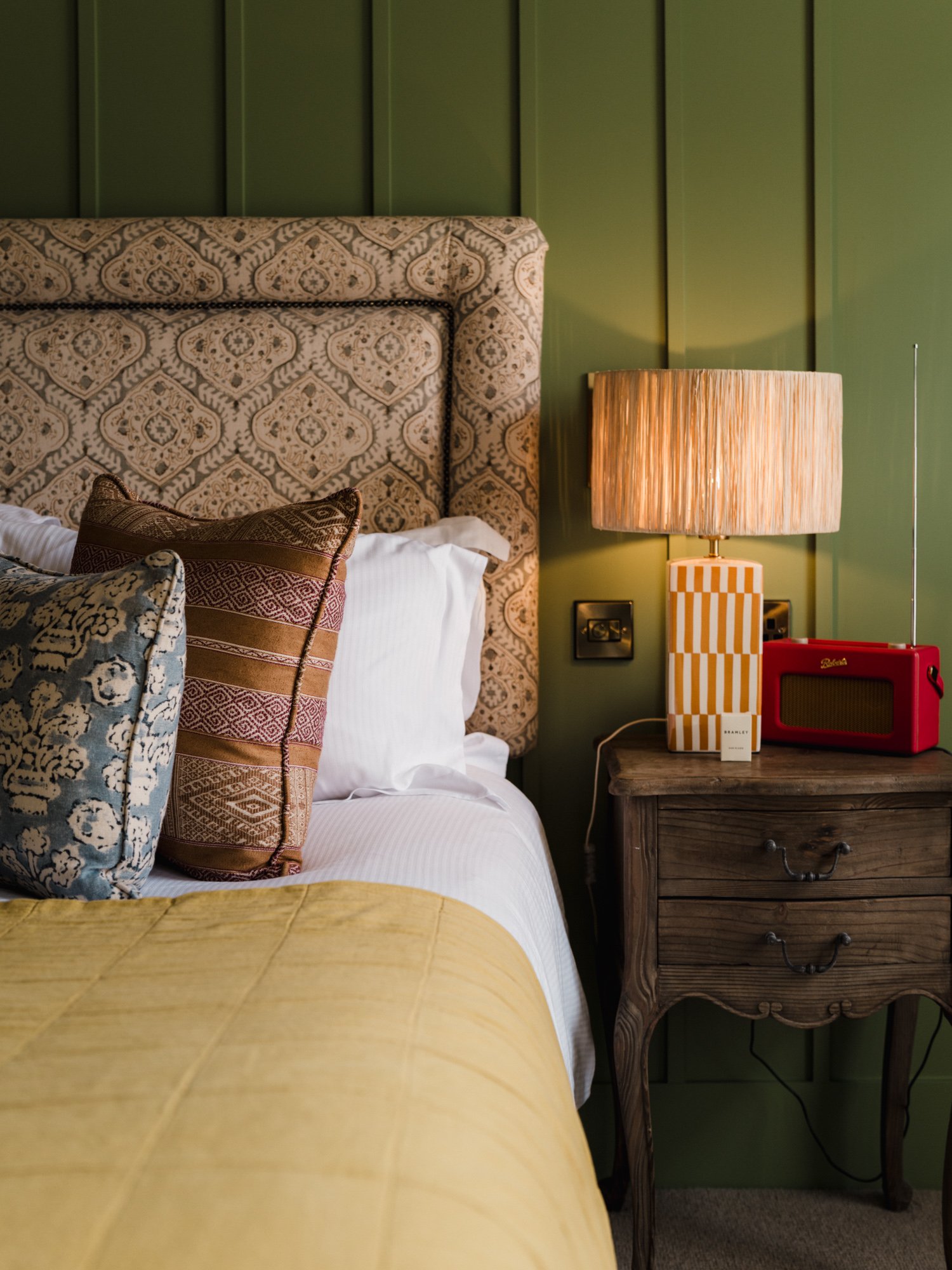 The White Horse, Dorking