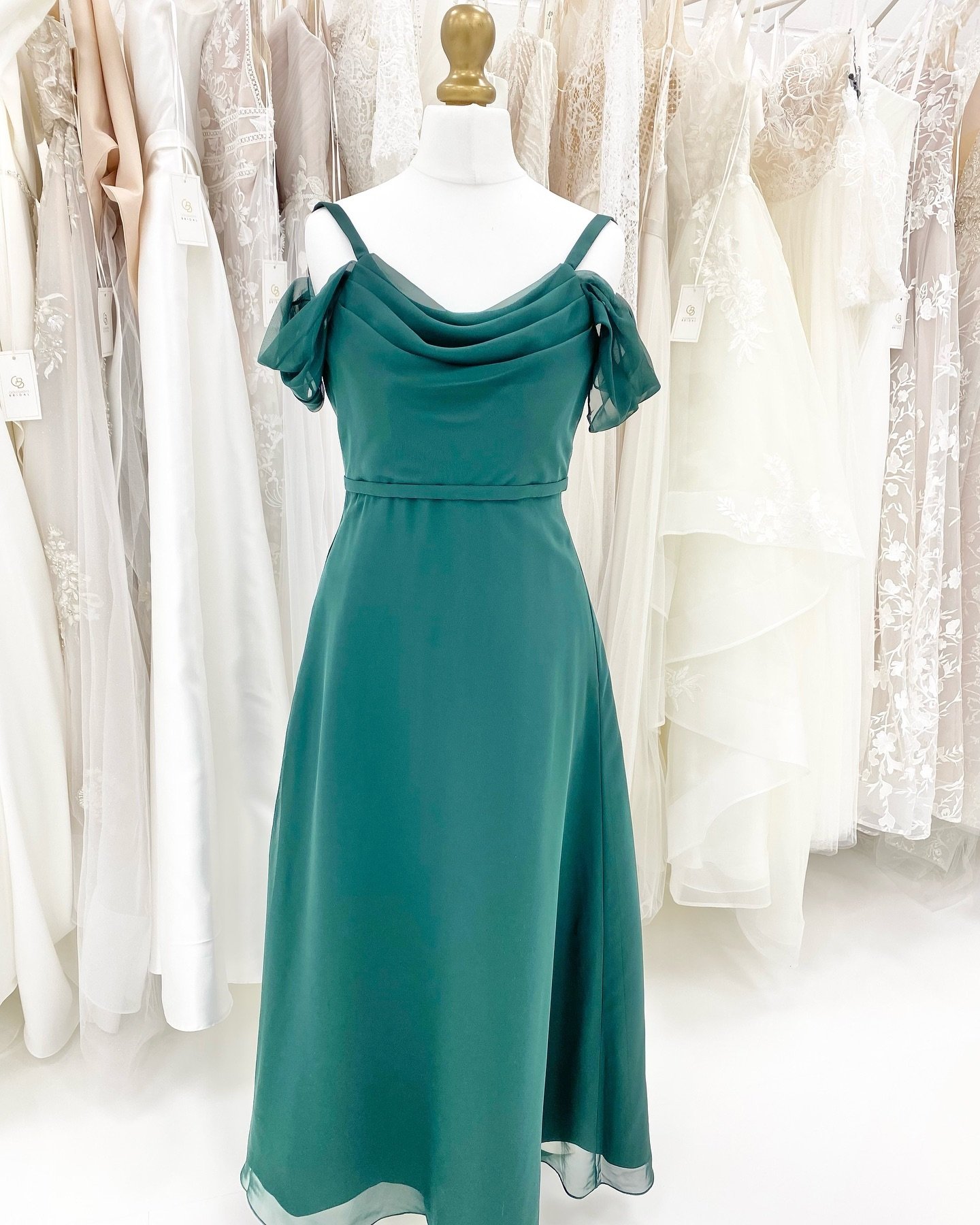 Teen bridesmaid dresses here in 51 colours