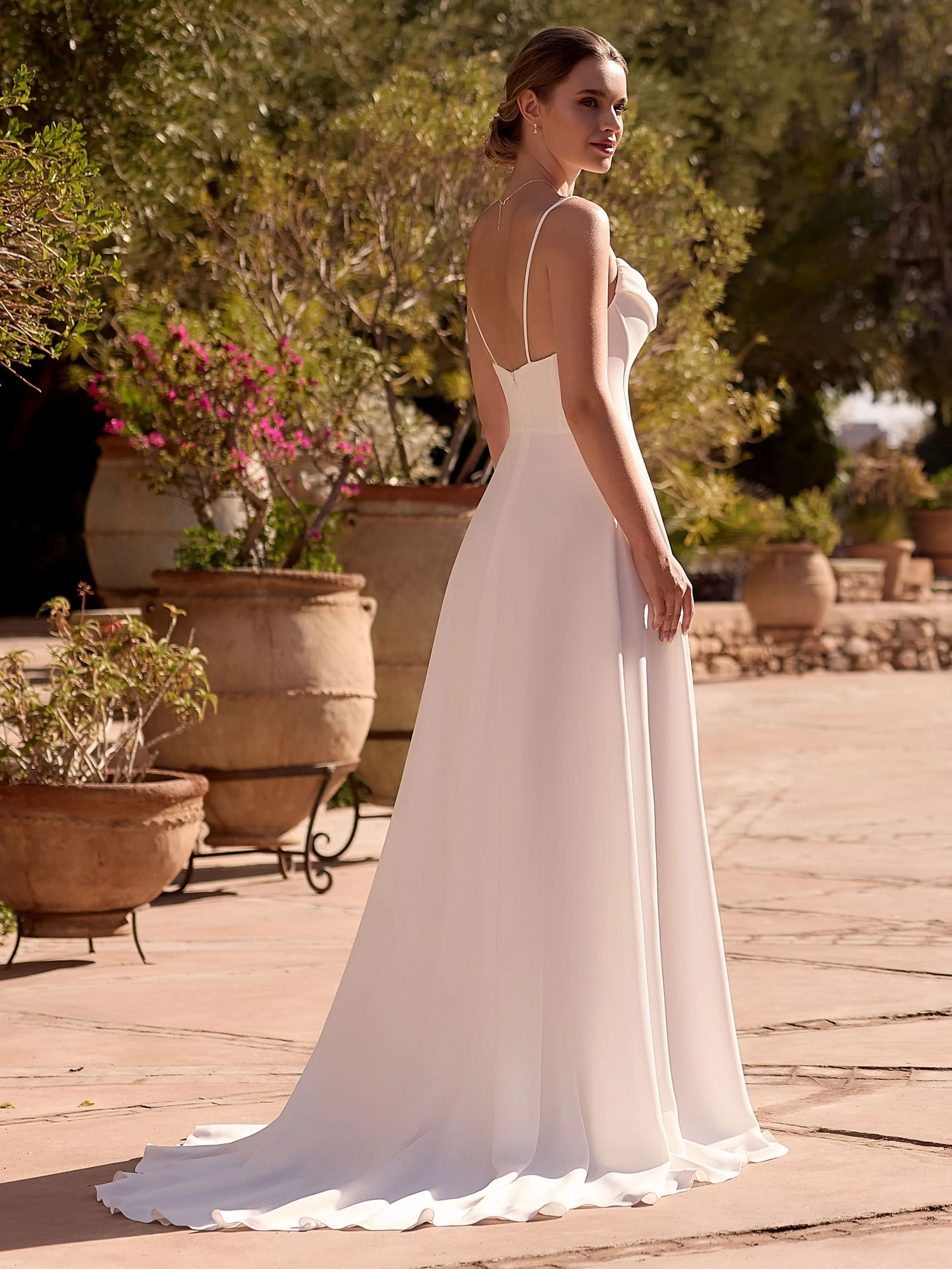 bianco-evento-bridal-dress-catalina-_6_.jpg