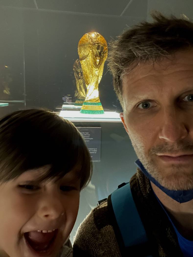 Eintauchen in die kunterbunte Welt des Fußballs – ein Besuch im Deutschen Fußballmuseum
