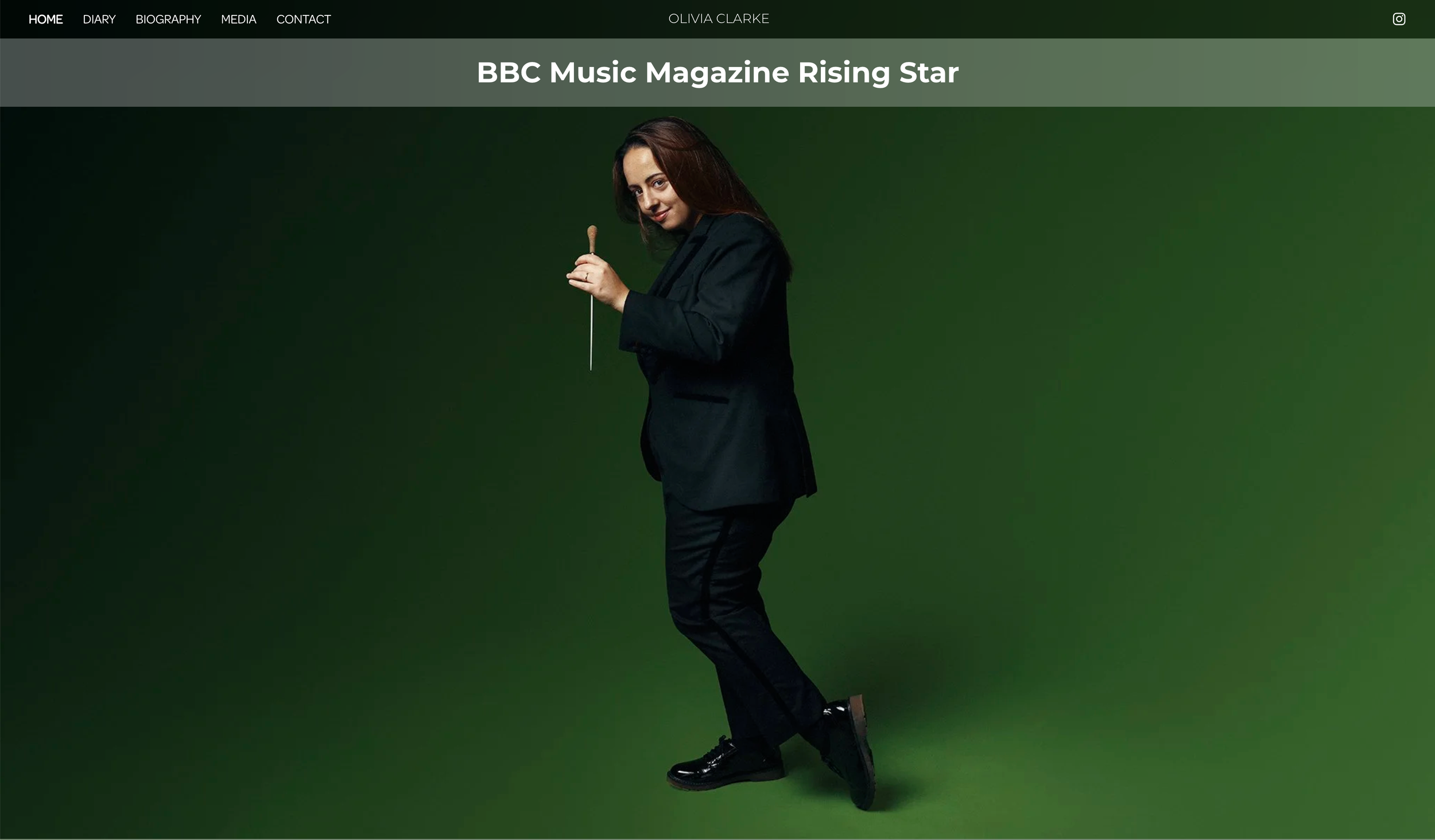 OLIVIA CLARKE 🇬🇧 🇮🇪  CONDUCTOR 