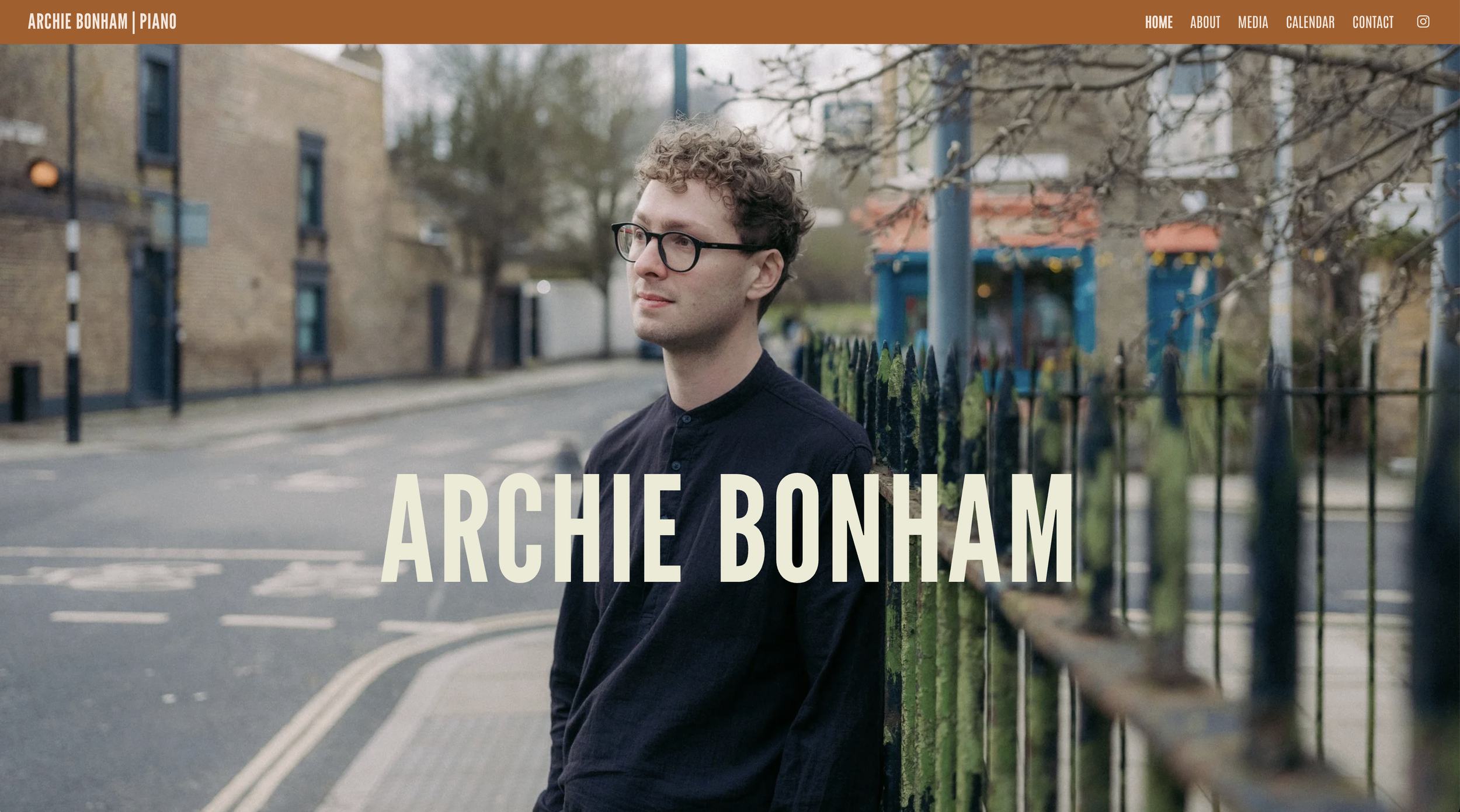 ARCHIE BONHAM 🇬🇧  INSTRUMENTALIST 