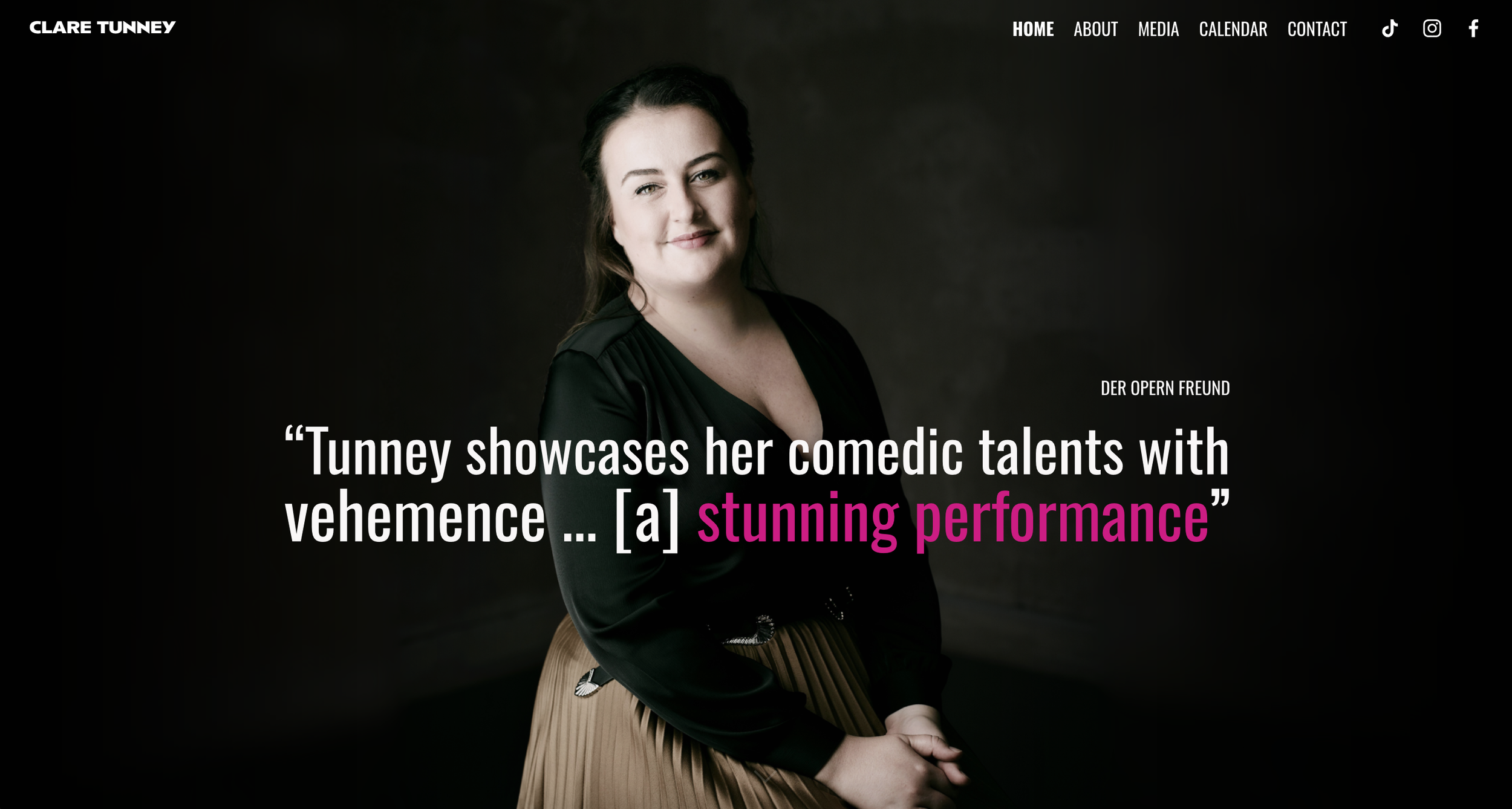 CLARE TUNNEY 🇬🇧  SINGER 