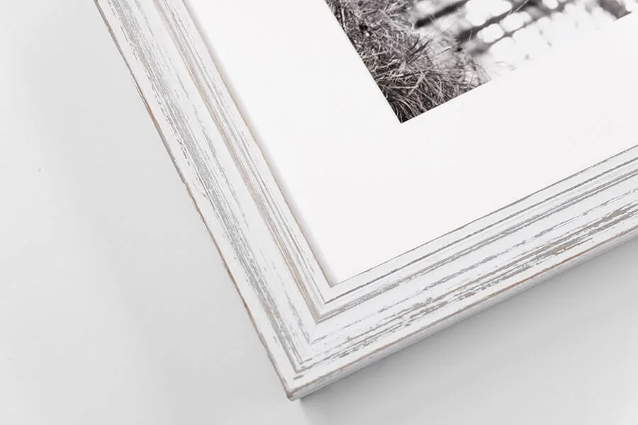 Brooklyn_Distressed-White