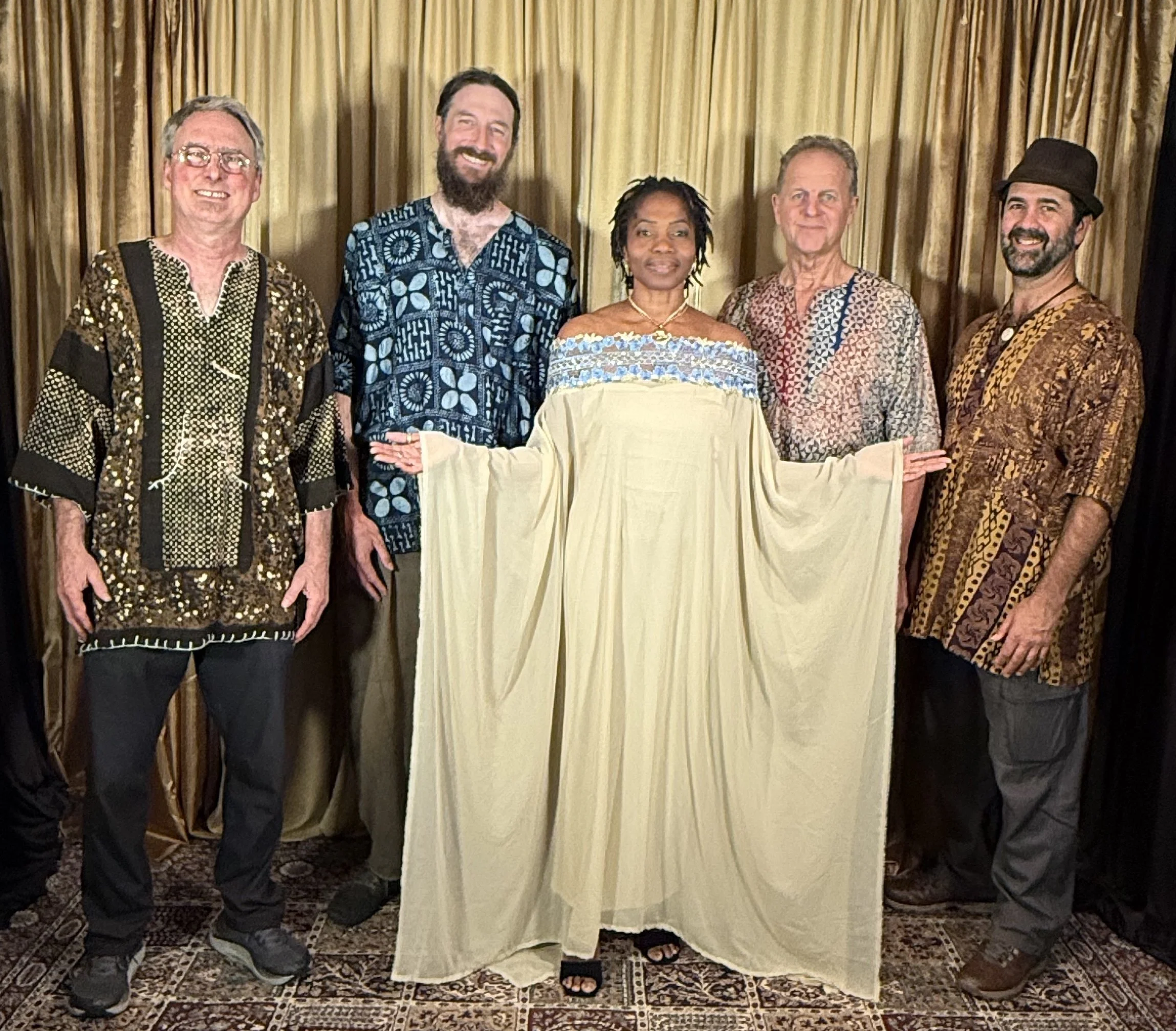 Makuru featuring Mandjou Kone, Peter Warren World Music.jpeg