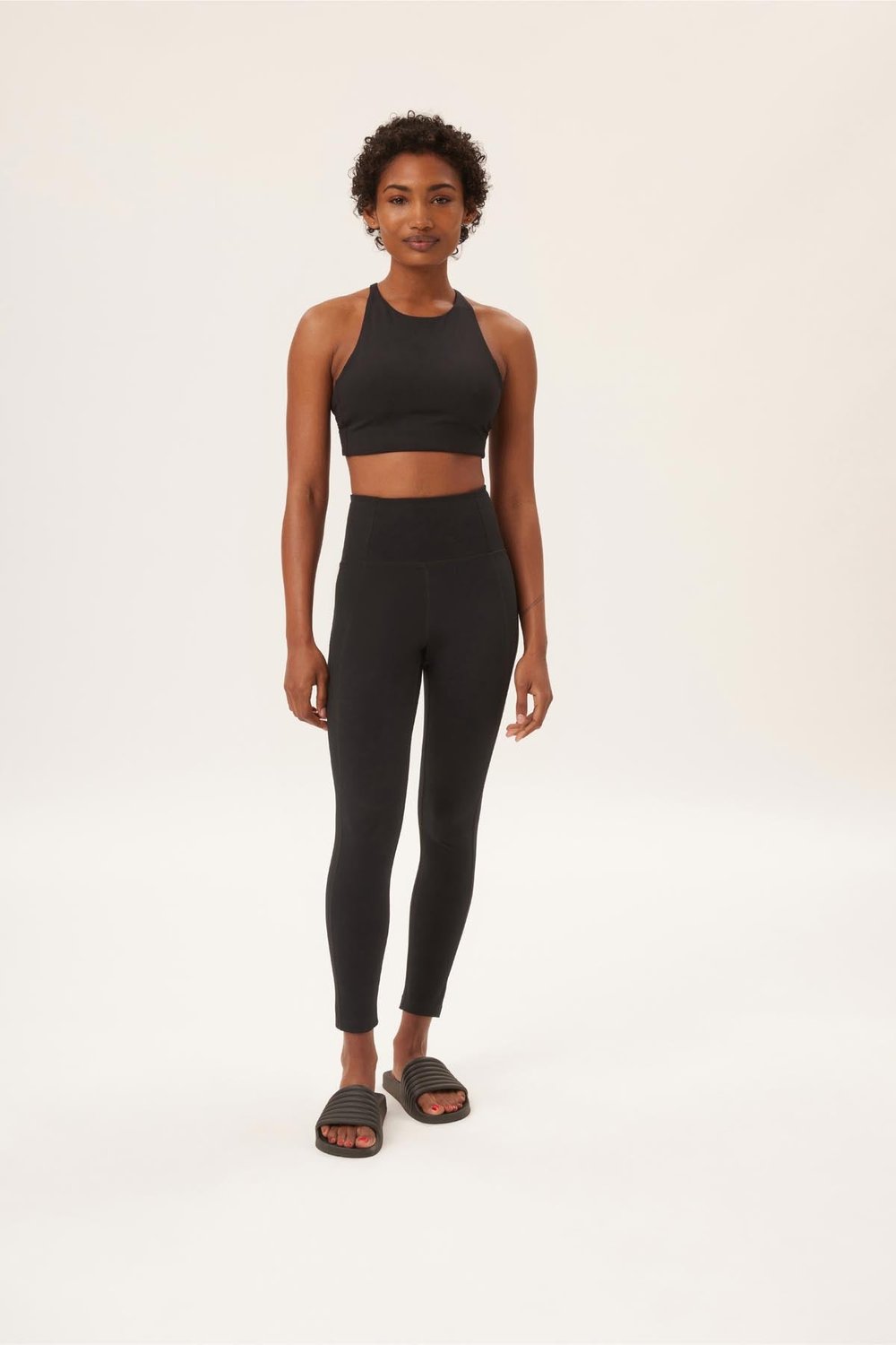 Girlfriend Collective Compressive High-Rise Legging - Black — Meadow  Collective