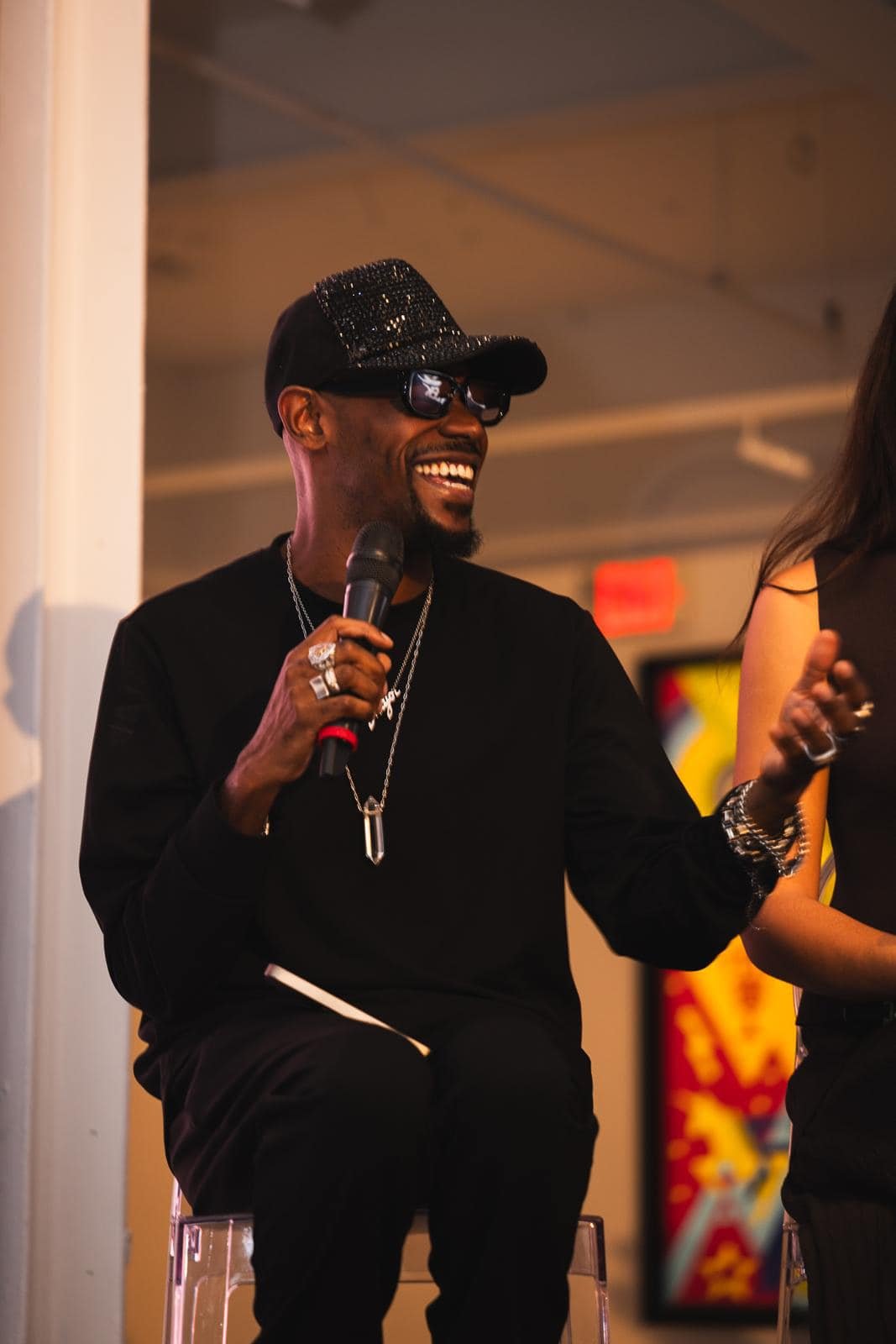 ElliotCarlyle_PanelSpeaker_PressConference_MiamiFashionWeek.jpg