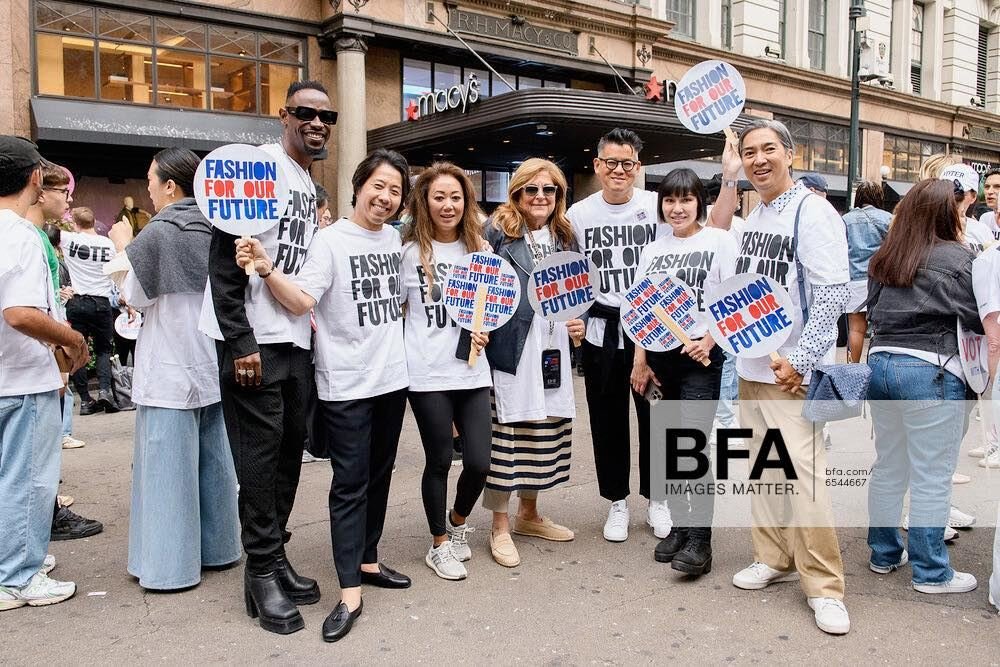 ElliotCarlyle_CFDAVogue_FashionForOurFuture_NewYorkFashionWeek.jpg
