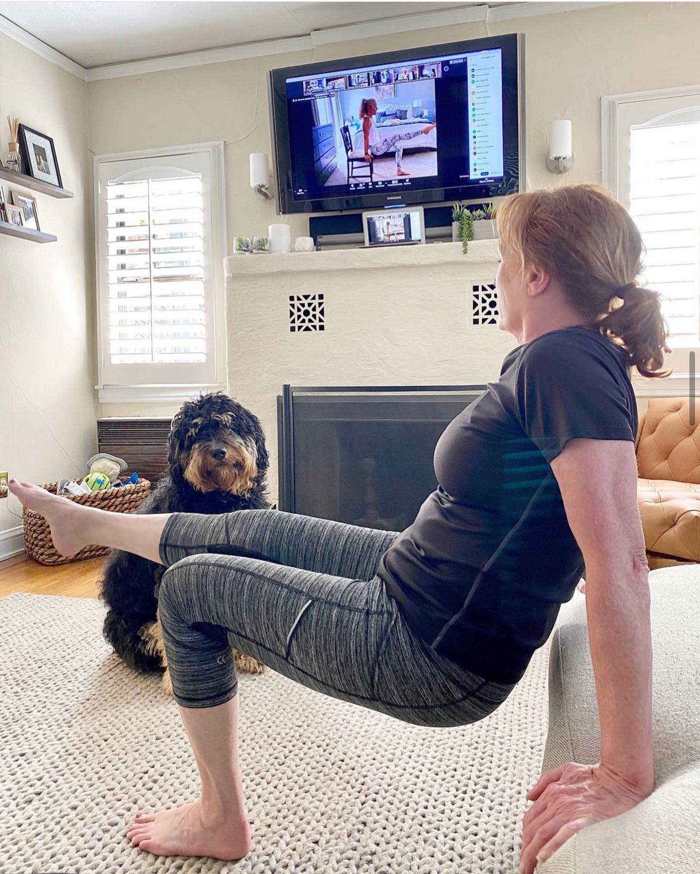 One of the great things about virtual classes is that you can workout from anywhere &amp; anytime (thanks to the on-demand videos), making it easier to stay consistent through hectic schedules &amp; travel plans 🙌🏼 Motivation to show up virtually c