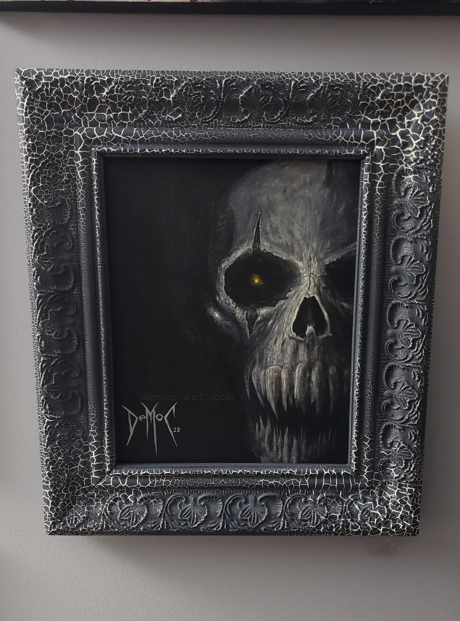 "Haunting shadows" custom frame