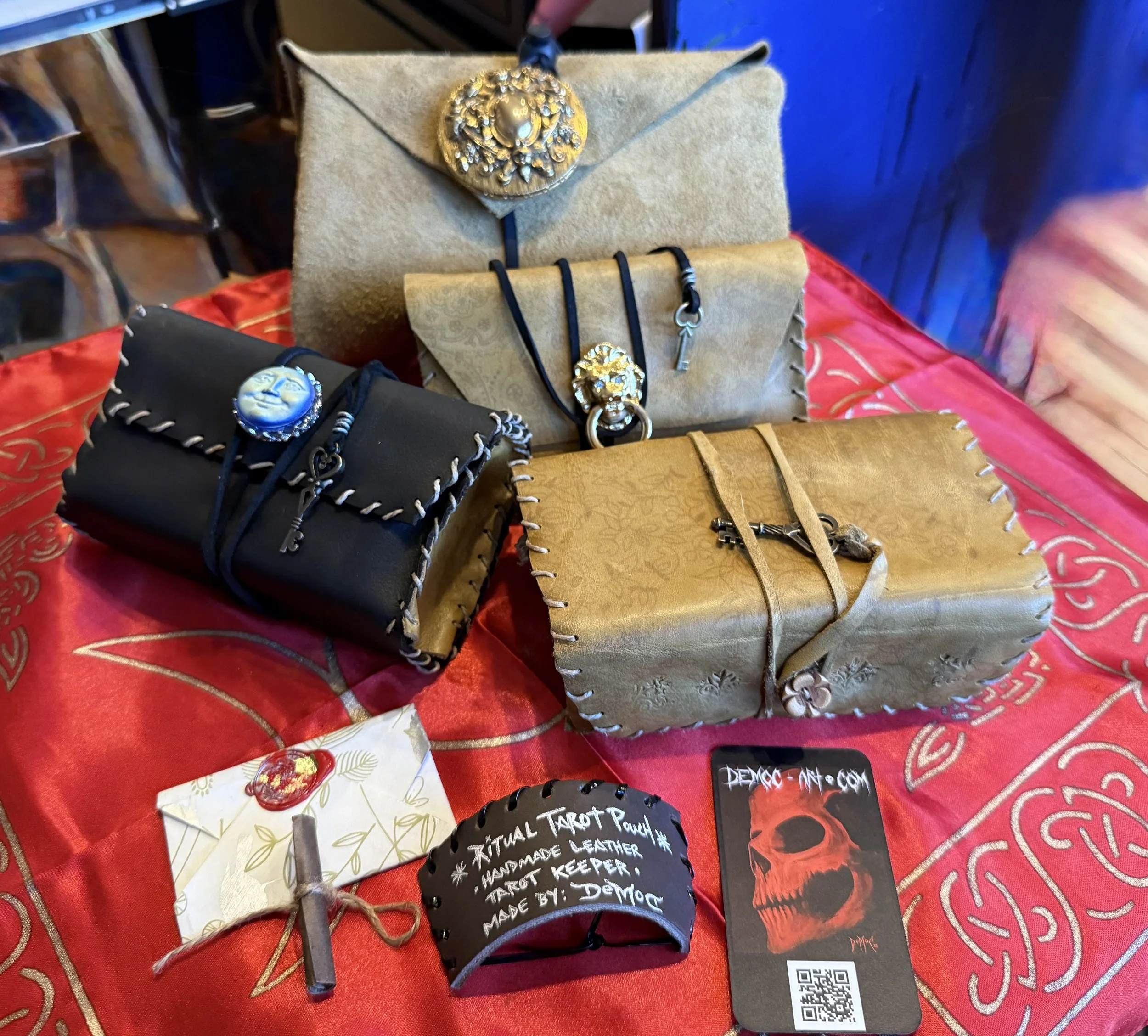 DeMoC’s Ritual Tarot Keeper