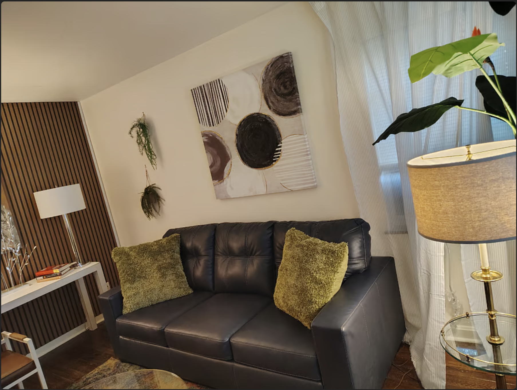 Why iPhone Photos Aren’t Enough in Today’s Real Estate Market