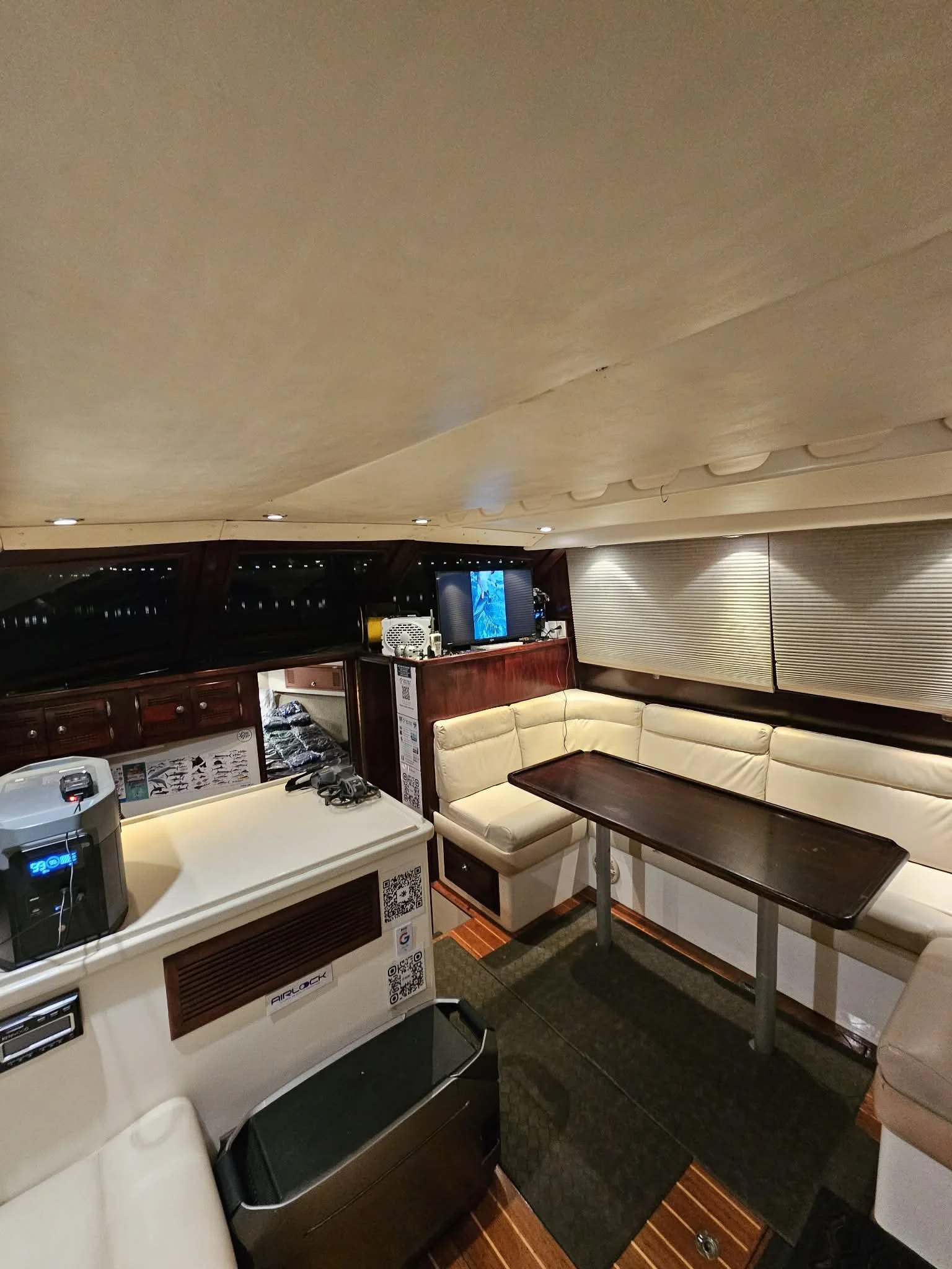 Interior of Fish Tale 2 is impeccable, fully loaded, Ice cold, packing Starlink and EcoFlow Power Systems in Flamingo Costa Rica.