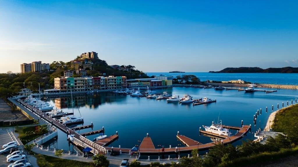 Marina Flamingo, home to the World Famous, World Championship-qualified tournament boat, the "Fish Tale 2"