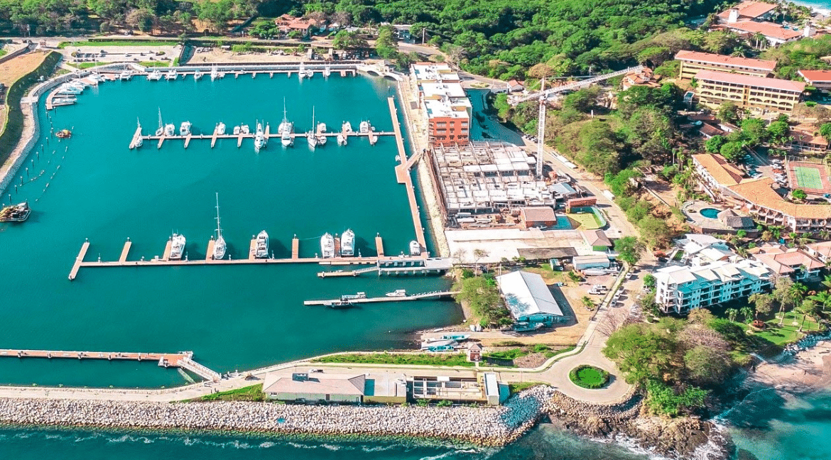 Aerial view of a Marina Flamingo and the current construction phase 2, the hotel!
