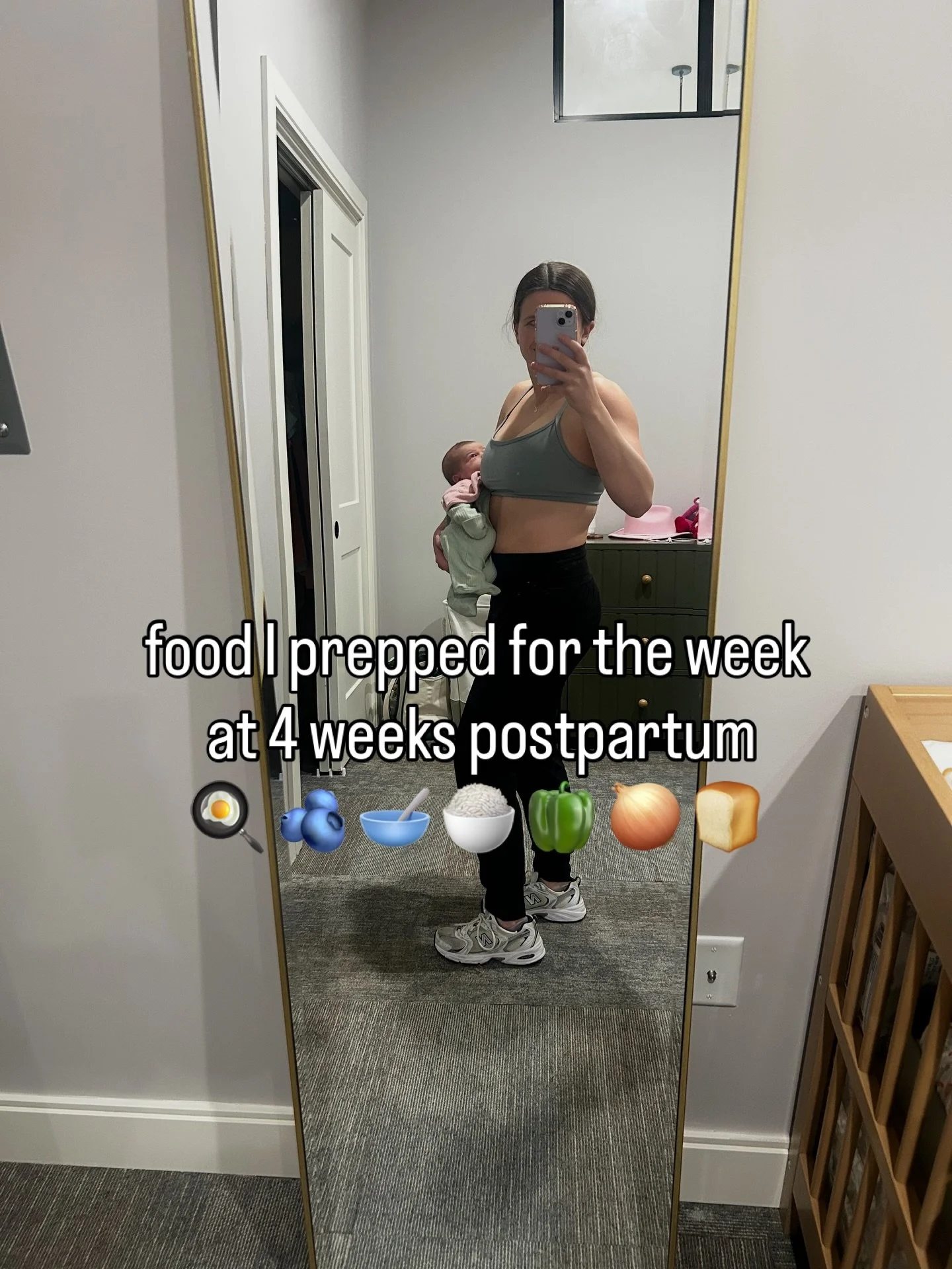 Meal prep at 4 weeks postpartum!

I haven&rsquo;t meal prepped in months, but at this point in our lives this just made sense!

Prepping items for breakfasts, lunches, and dinners that take the longest 

- saves us time (especially when it&rsquo;s ju