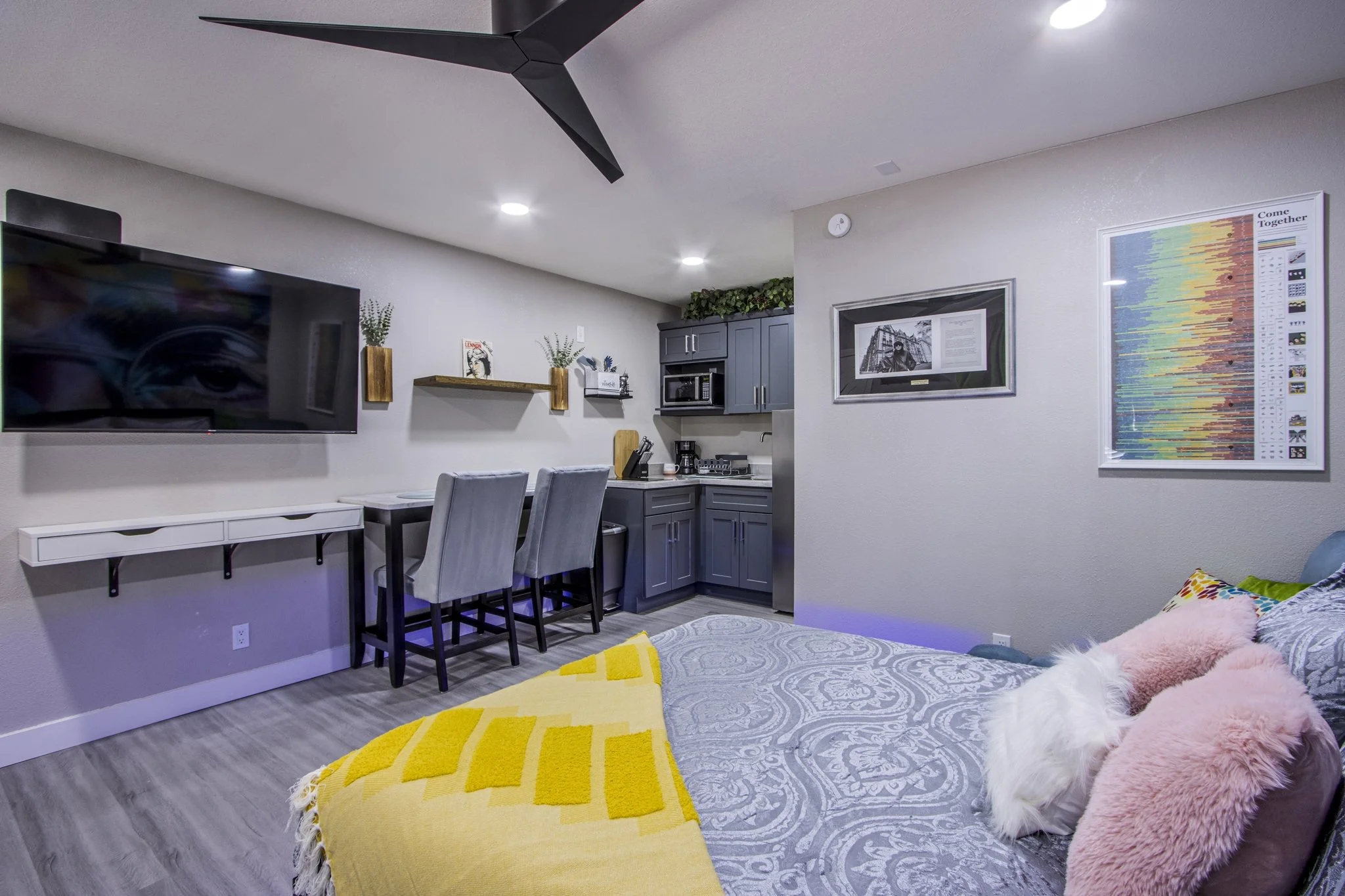 Third Street Second Shoot (84 of 88).jpg