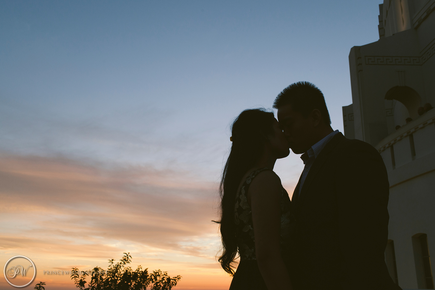 Griffith Observatory Engagement Photos42.jpg