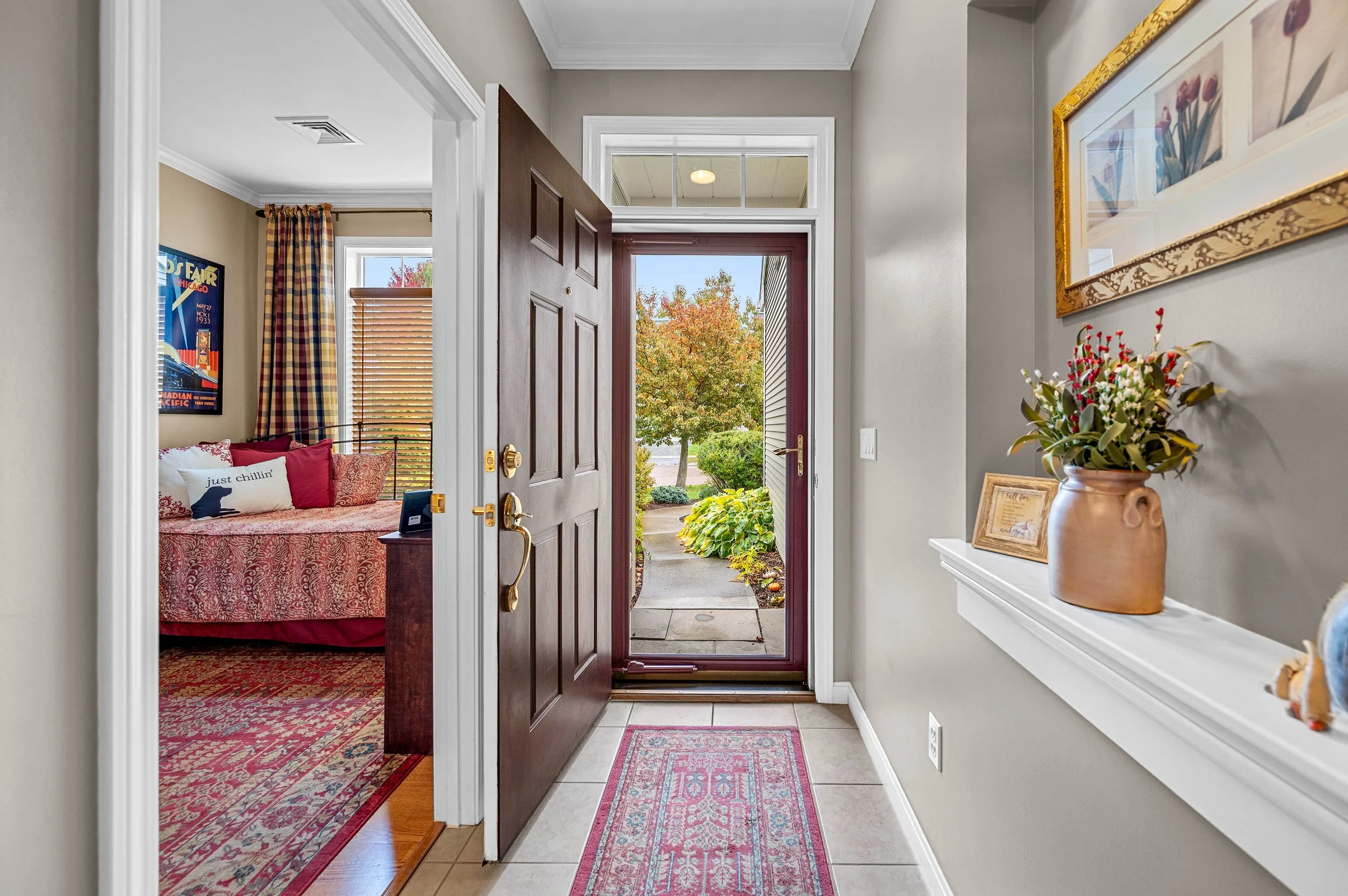 71 Hummingbird Ln-1.jpg
