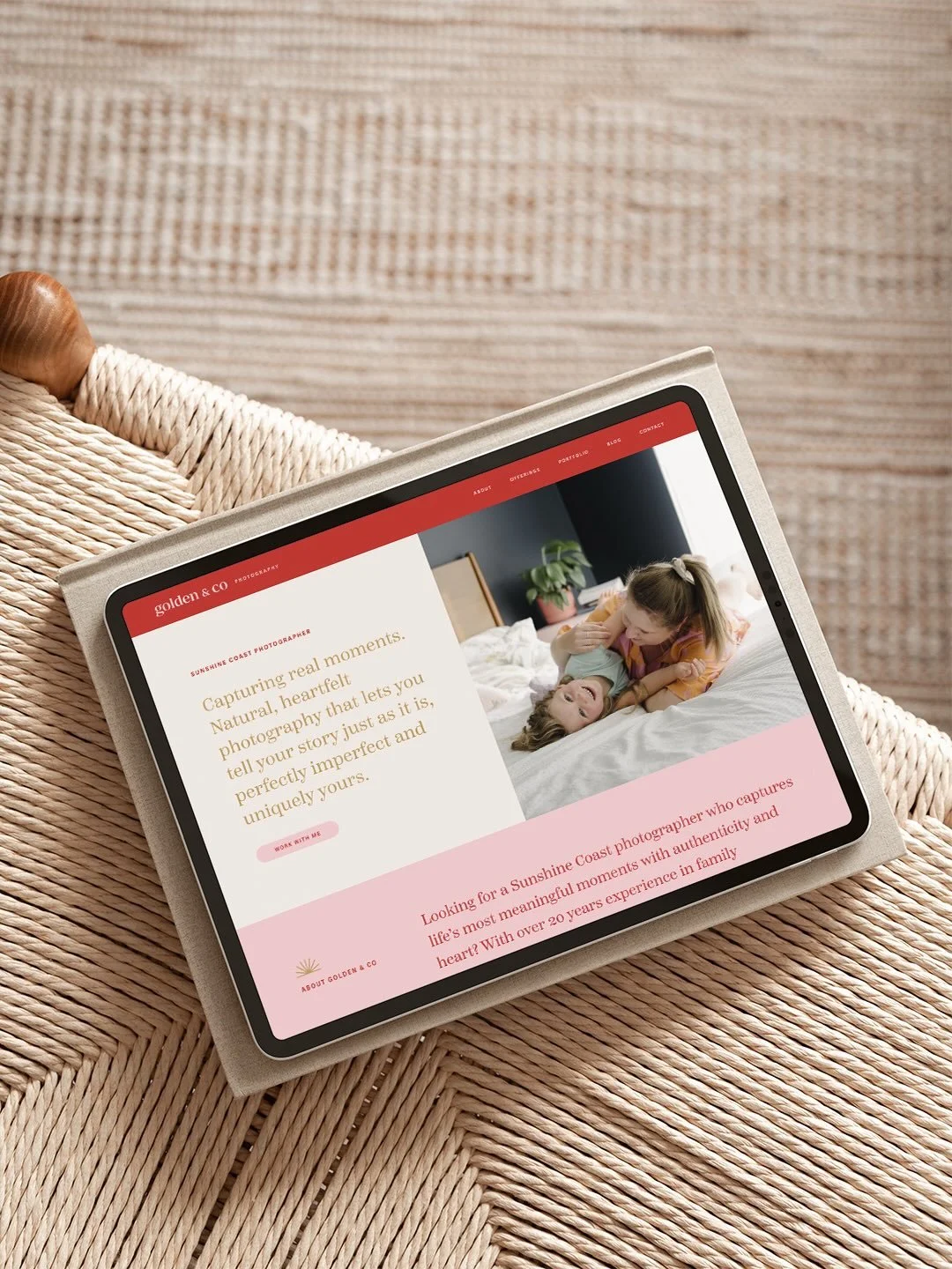 ☀️ Golden &amp; Co Photography ☀️⁠
⁠
Late last year we launched a new website for @golden.co.photography, a Sunshine Coast photographer who captures beautiful family moments (and brand photos, check out the photo of us in our pinned posts!).⁠
⁠
The g