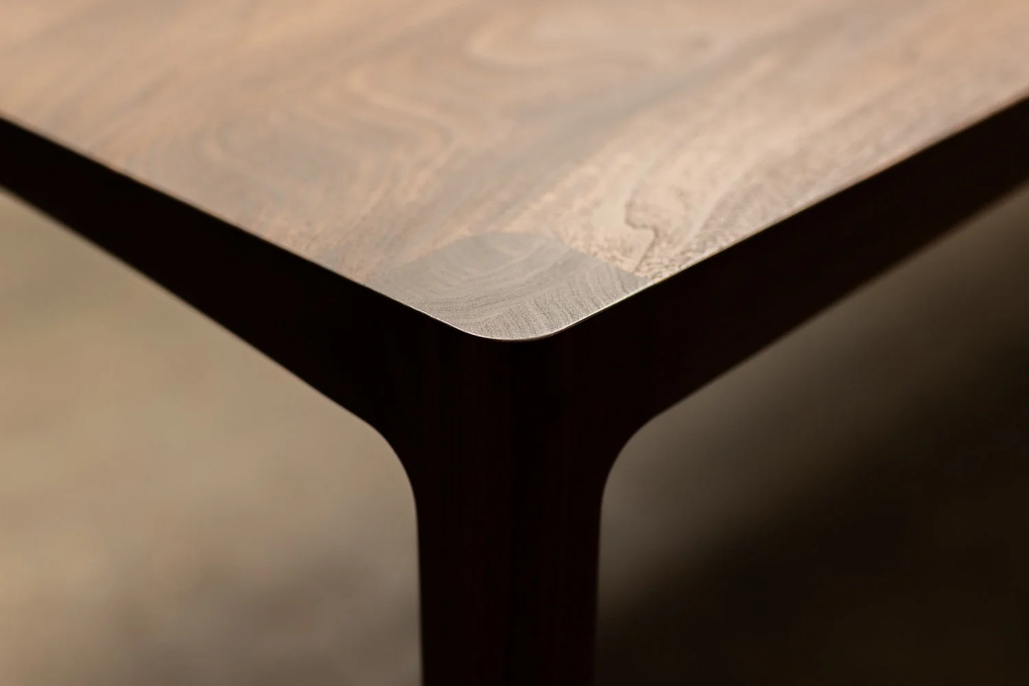 walnut-dining-low-03.jpg