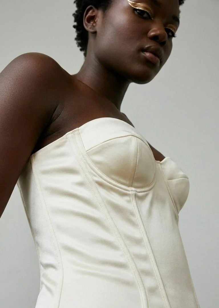 Bella Corset Side.jpg